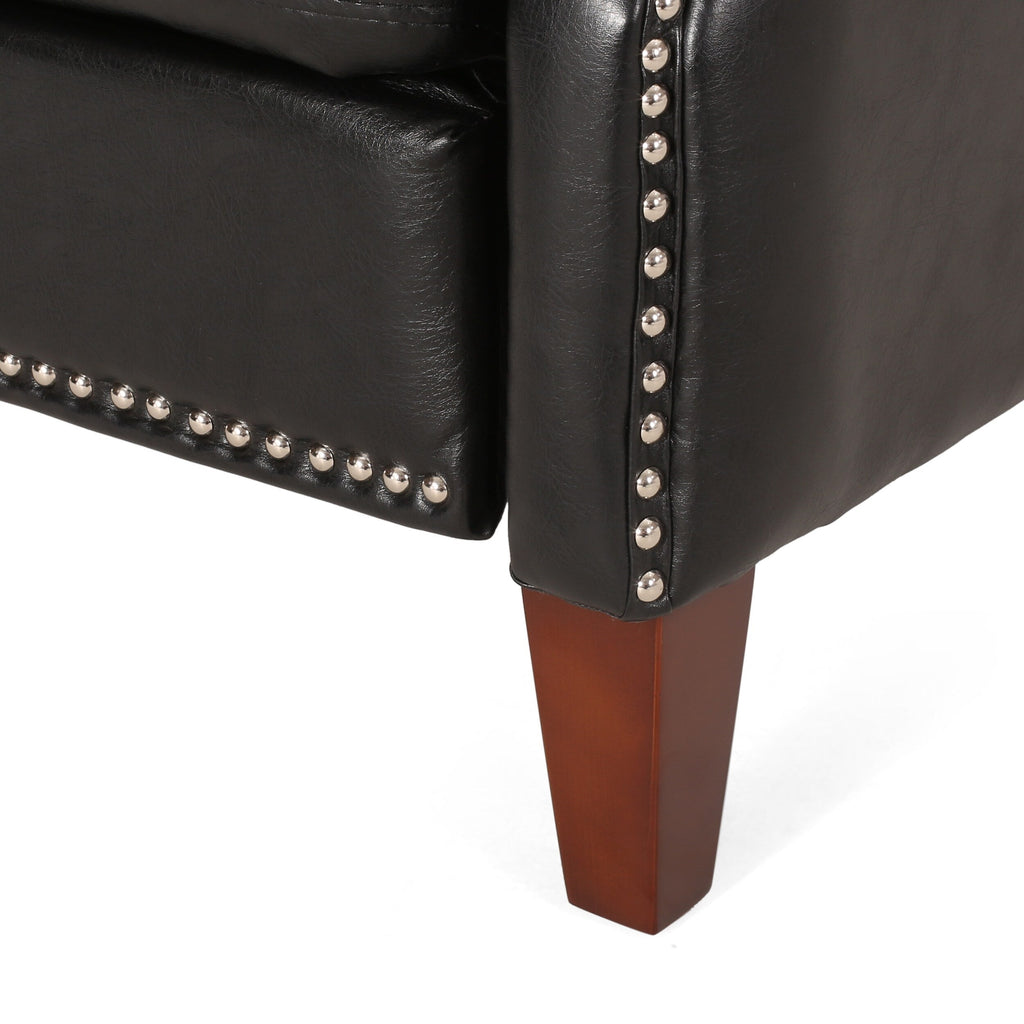 Fauteuil inclinable en cuir synthétique marron foncé avec rivets, confortable et inclinable pour le salon.