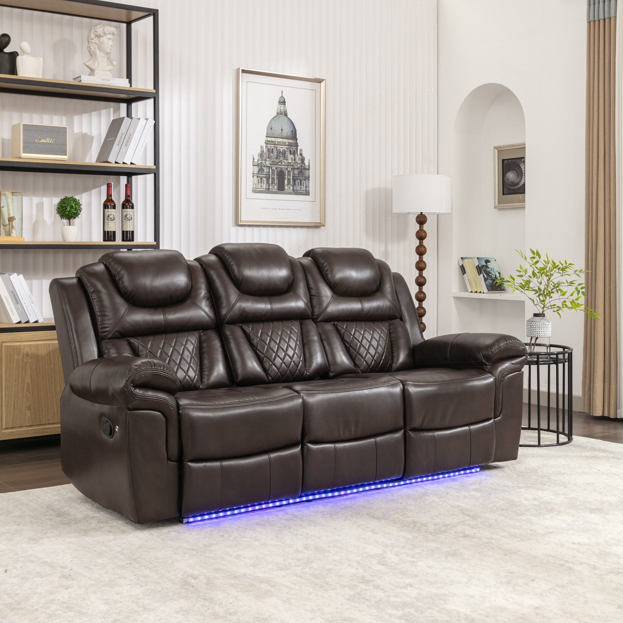 Fauteuil inclinable à bascule manuel Roomfitters avec console centrale, idéal pour le cinéma maison dans le salon