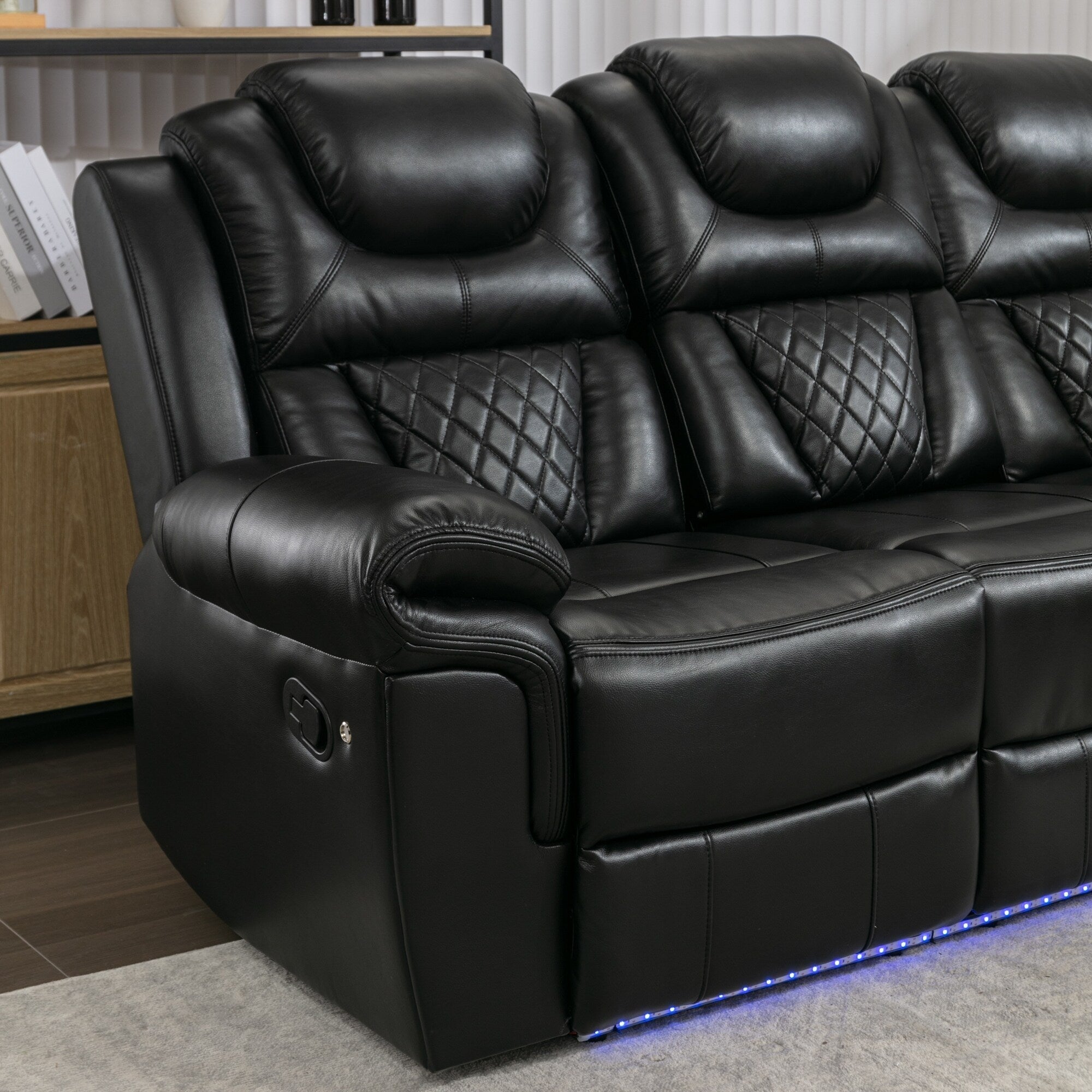 Fauteuil inclinable à bascule manuel Roomfitters avec console centrale, idéal pour le cinéma maison dans le salon
