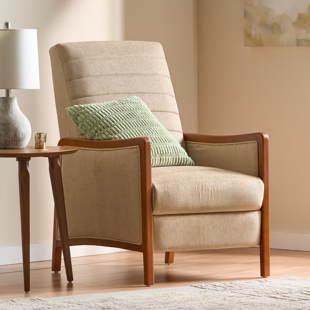 Fauteuil inclinable en tissu moderne du milieu du siècle, avec coutures en bois et dossier relevable, élégant fauteuil inclinable pour le salon.