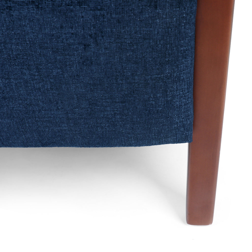 Fauteuil inclinable en tissu moderne du milieu du siècle, avec coutures en bois et dossier relevable, élégant fauteuil inclinable pour le salon.