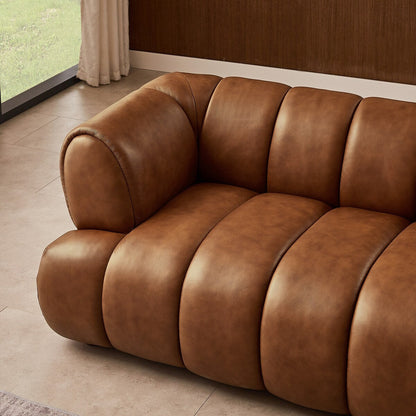 Canapé de luxe Rovan de style Mid-Century Modern en cuir cognac