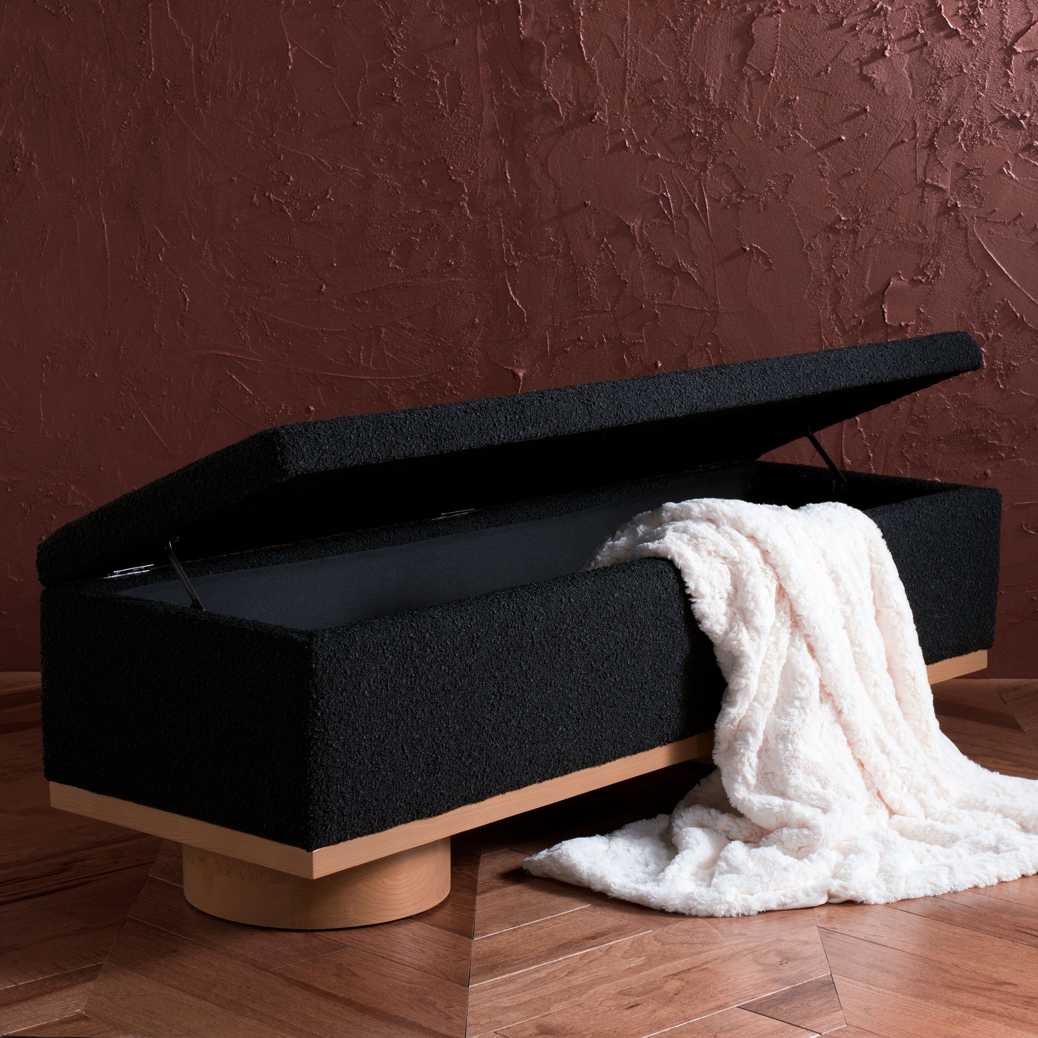Banc de rangement SAFAVIEH Couture Sunneva Boucle - 61 po L x 20 po P x 19 po H - 61 L x 20 P x 19 H
