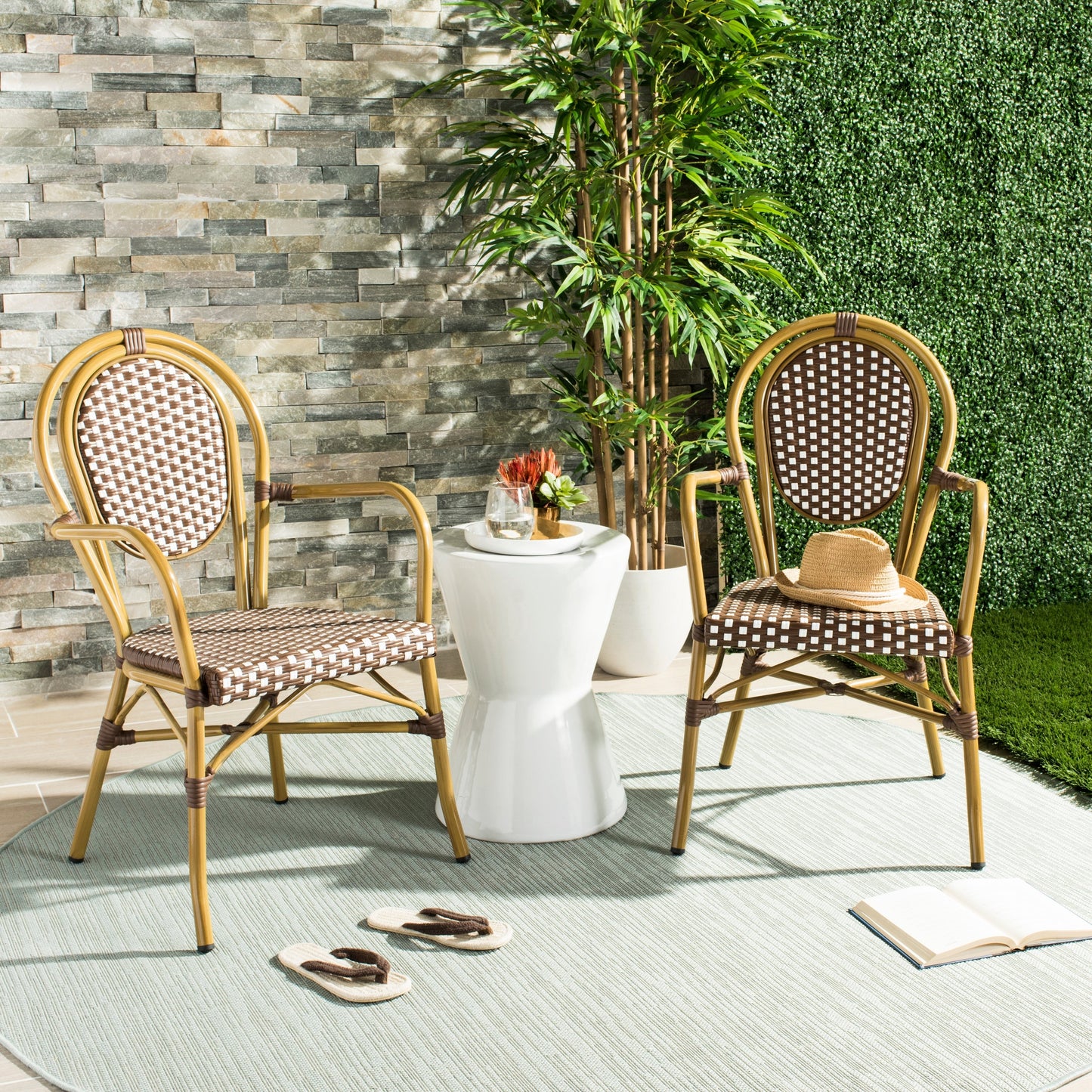 Chaises empilables Felicity French Bistro de SAFAVIEH (lot de 2) - 20 L x 35 P x 24 H