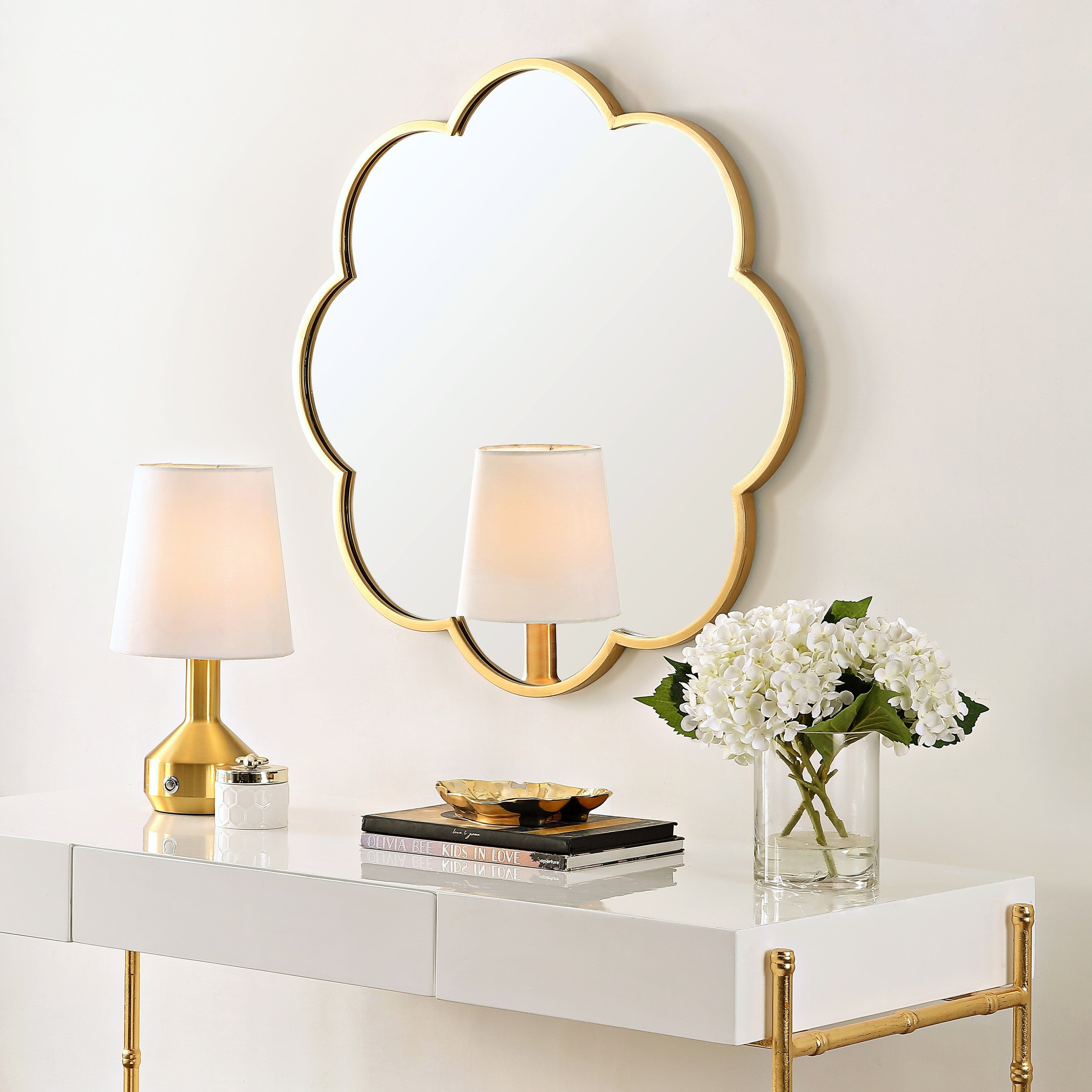 Miroir mural festonné doré SAFAVIEH Flor de 32 pouces - 28 x 1 x 28 - 28L x 1P x 28H