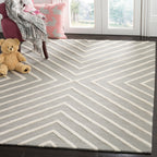 Tapis en laine Brionna fait main pour enfants SAFAVIEH