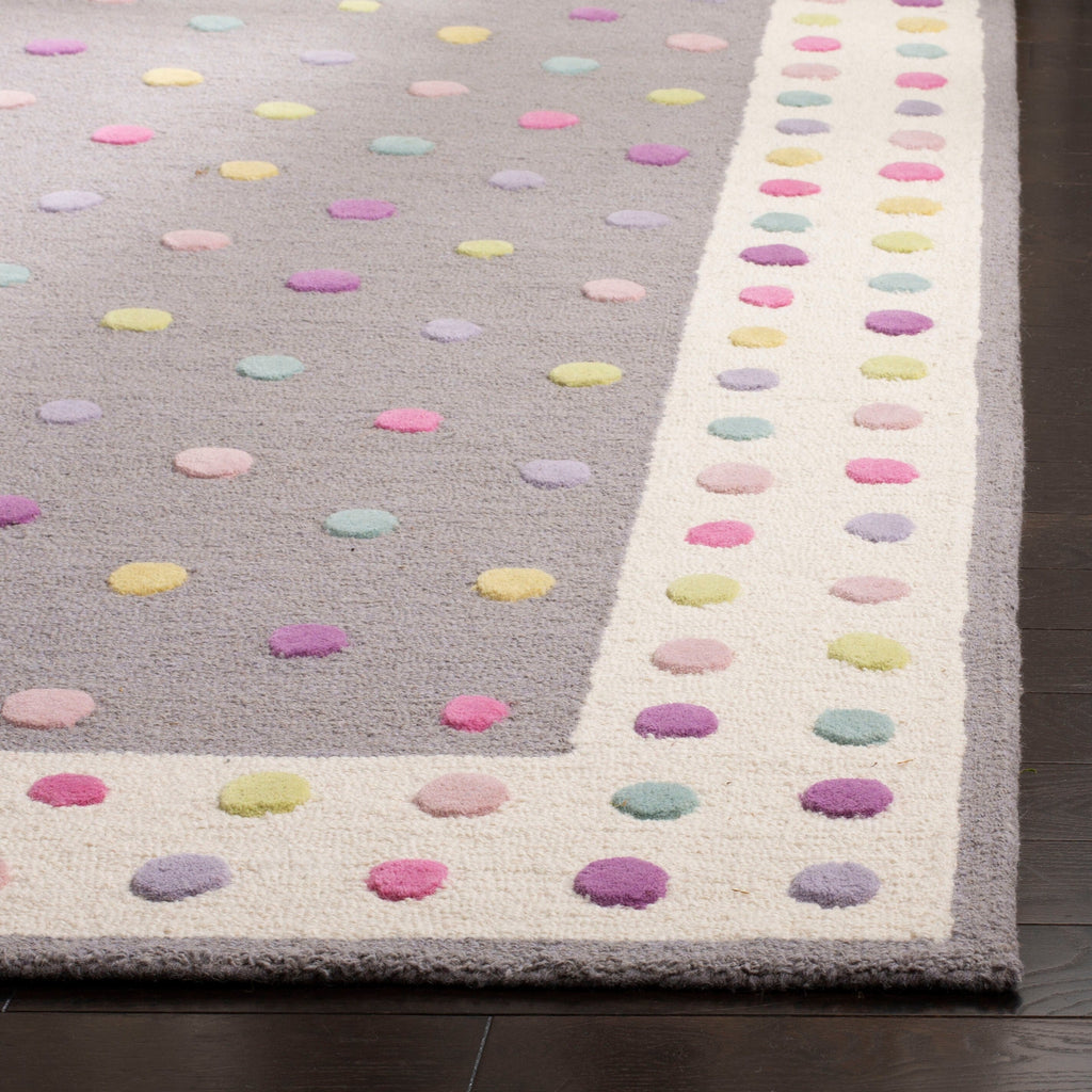 Tapis en laine Jocelyne fait main pour enfants SAFAVIEH