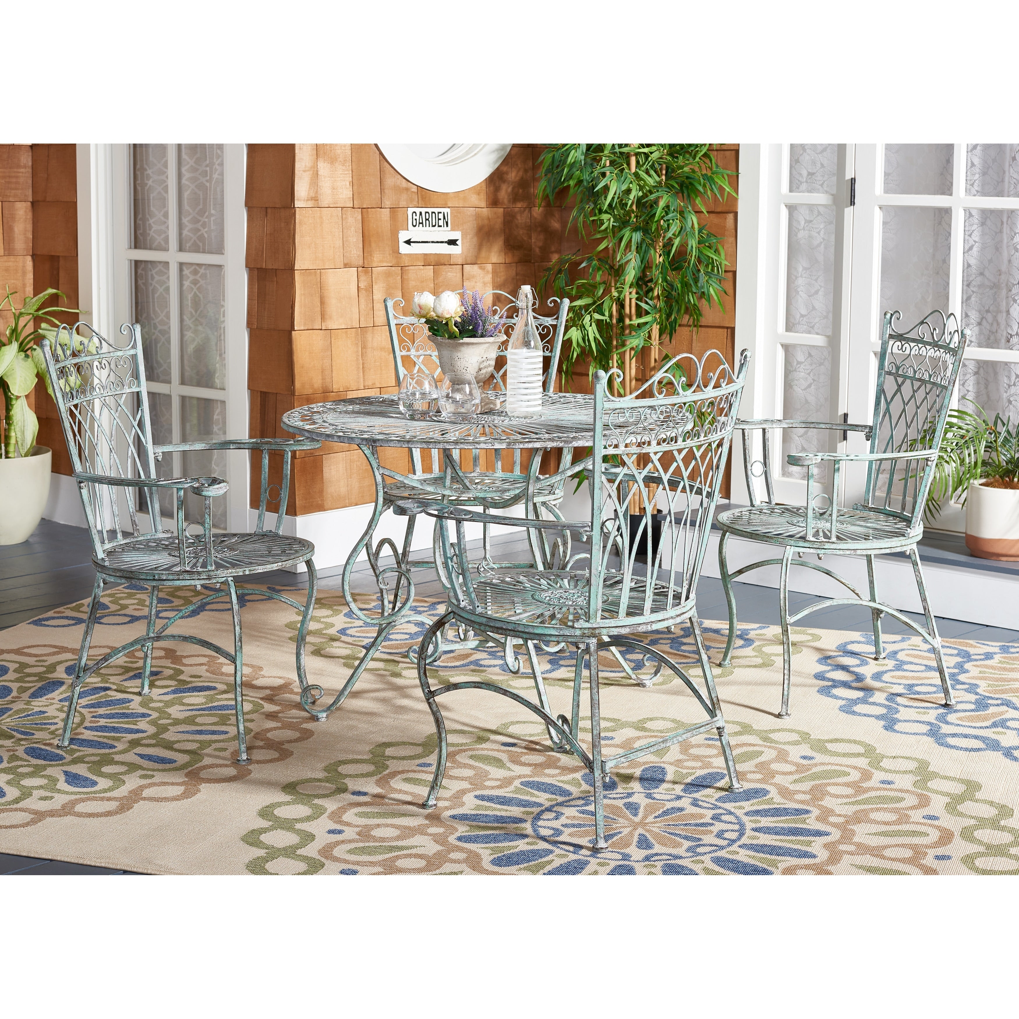 Ensemble de patio extérieur 5 pièces SAFAVIEH Jaylene en fer forgé de style victorien - 39 l x 39 p x 29 h