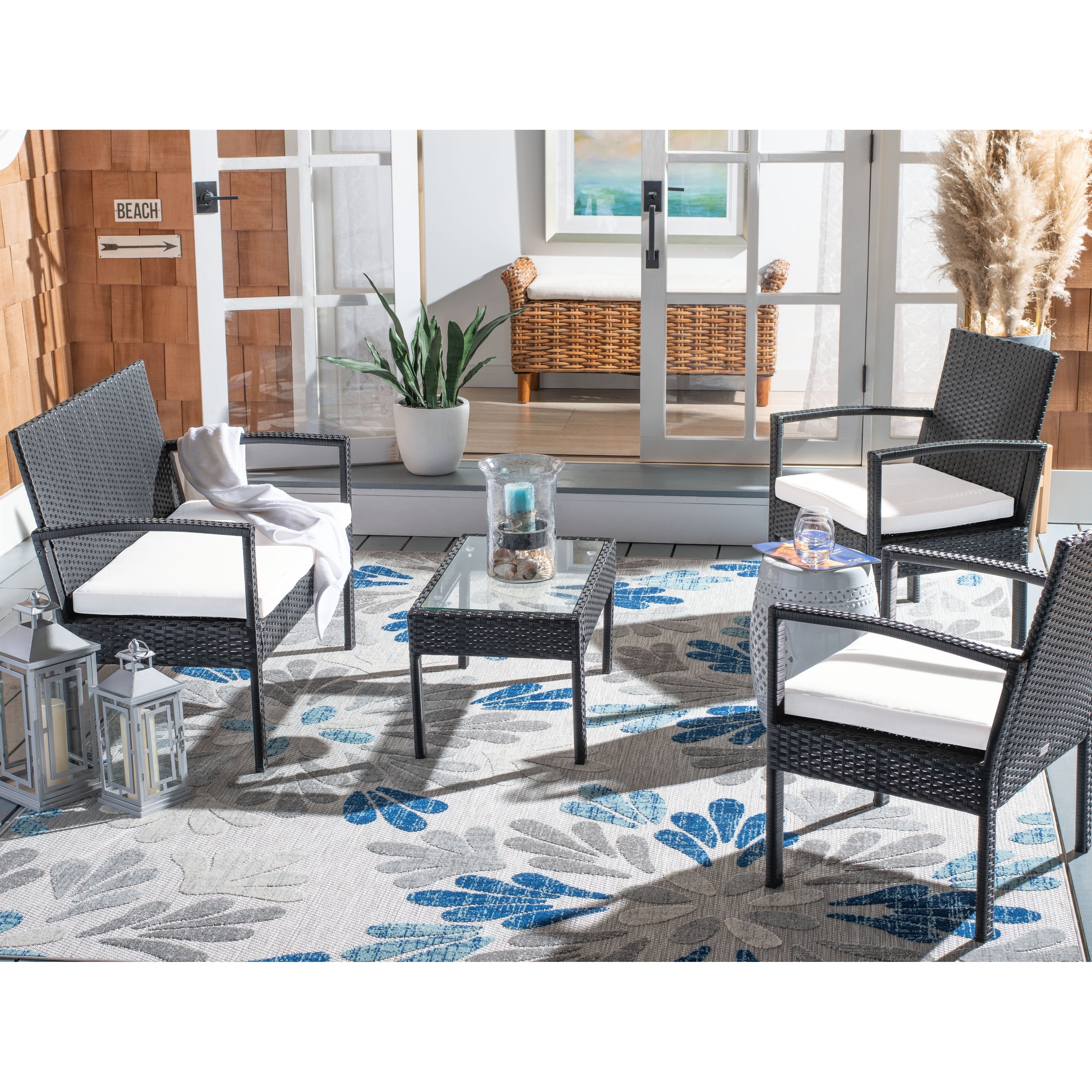 Ensemble de patio d'extérieur Bassey 4 pièces SAFAVIEH - 40 l x 24 p x 32 h