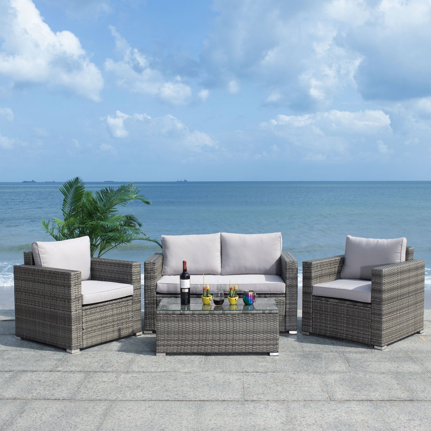 Ensemble de patio d'extérieur en osier Natalee de SAFAVIEH, 4 pièces – 50 l x 27 p x 28 h