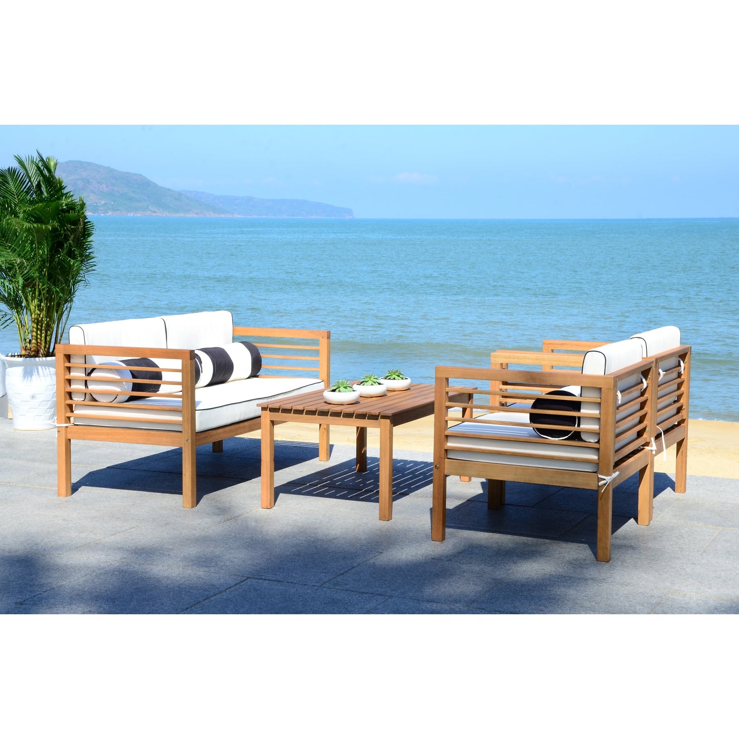 Ensemble de jardin d'extérieur SAFAVIEH Yoselin 4 pièces avec coussin décoratif – 51 L x 26 P x 26 H