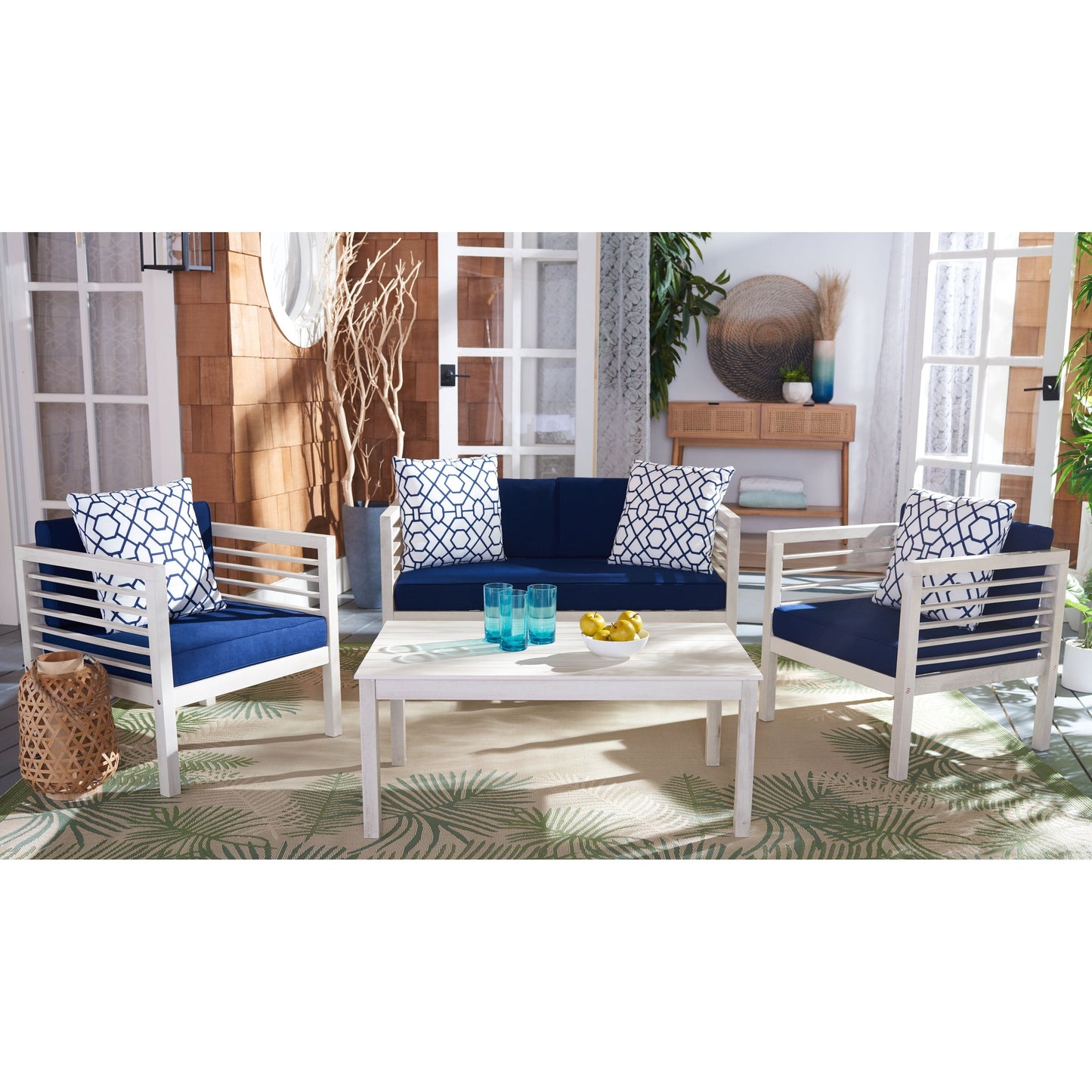 Ensemble de jardin d'extérieur SAFAVIEH Yoselin 4 pièces avec coussin décoratif – 51 L x 26 P x 26 H