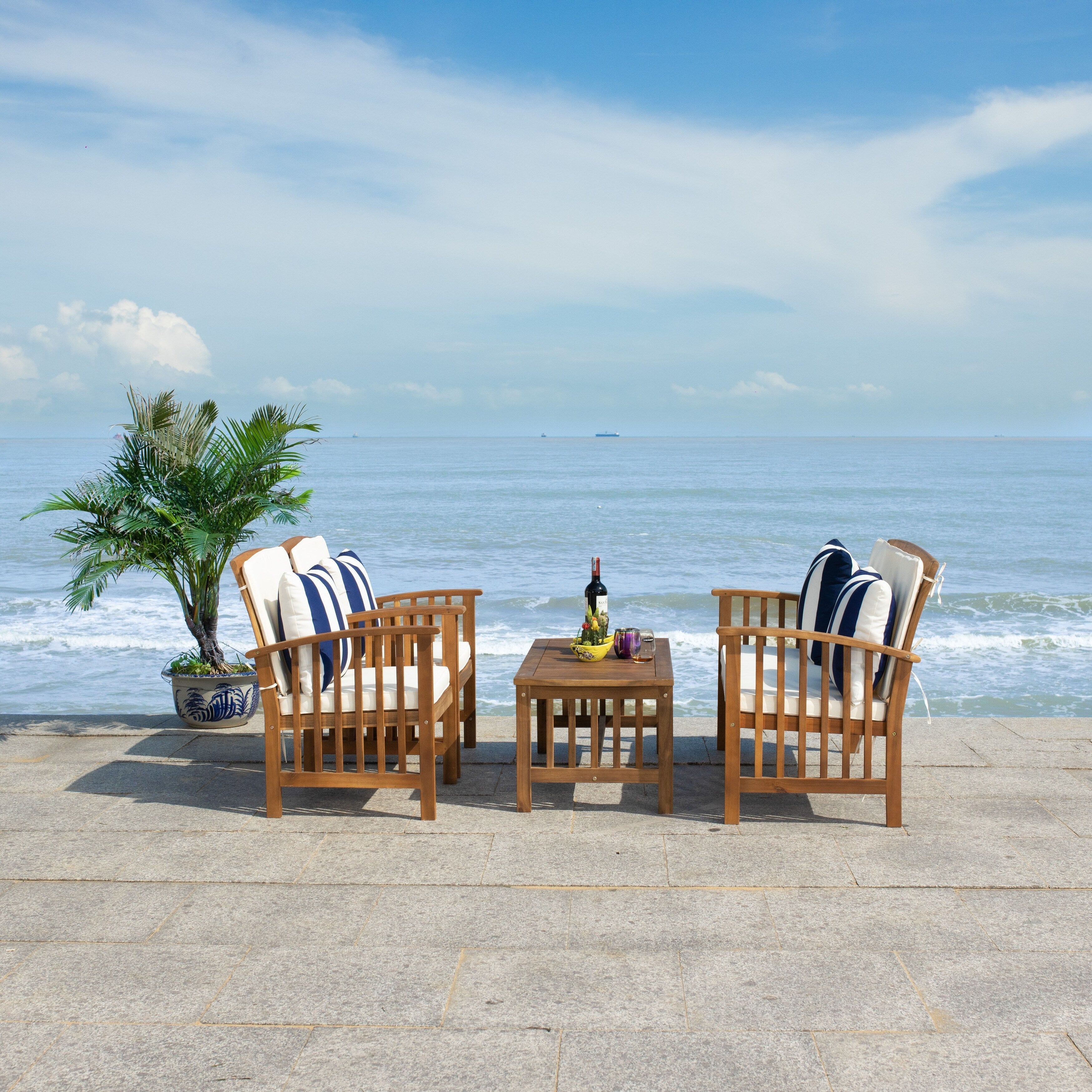 Ensemble de jardin Yuliana 4 pièces SAFAVIEH - 47 L x 33 P x 26 H