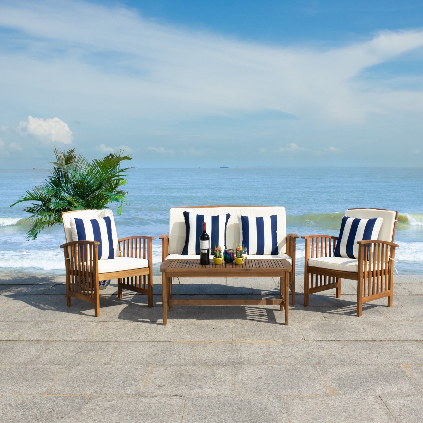 Ensemble de jardin Yuliana 4 pièces SAFAVIEH - 47 L x 33 P x 26 H