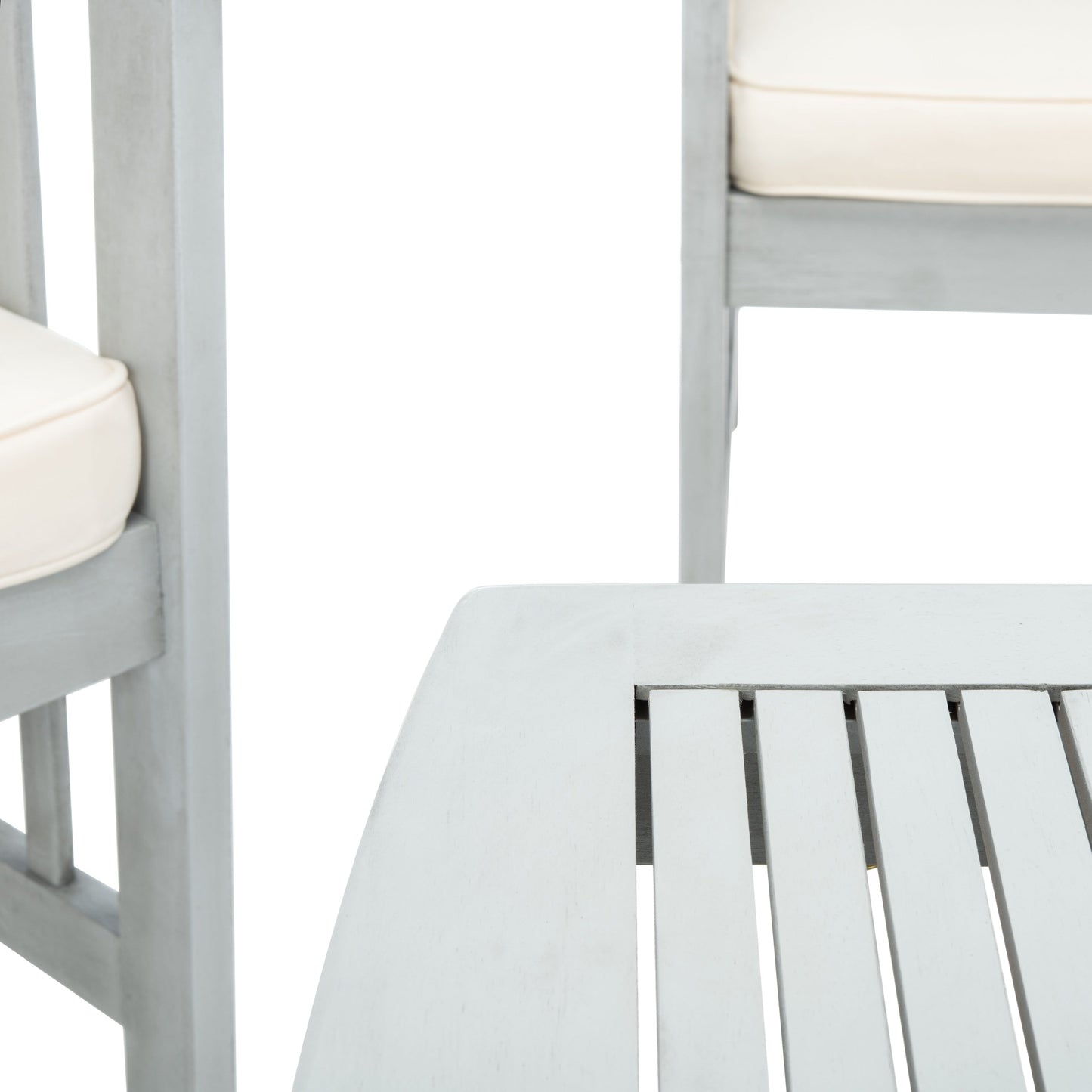 Ensemble de jardin Yuliana 4 pièces SAFAVIEH - 47 L x 33 P x 26 H
