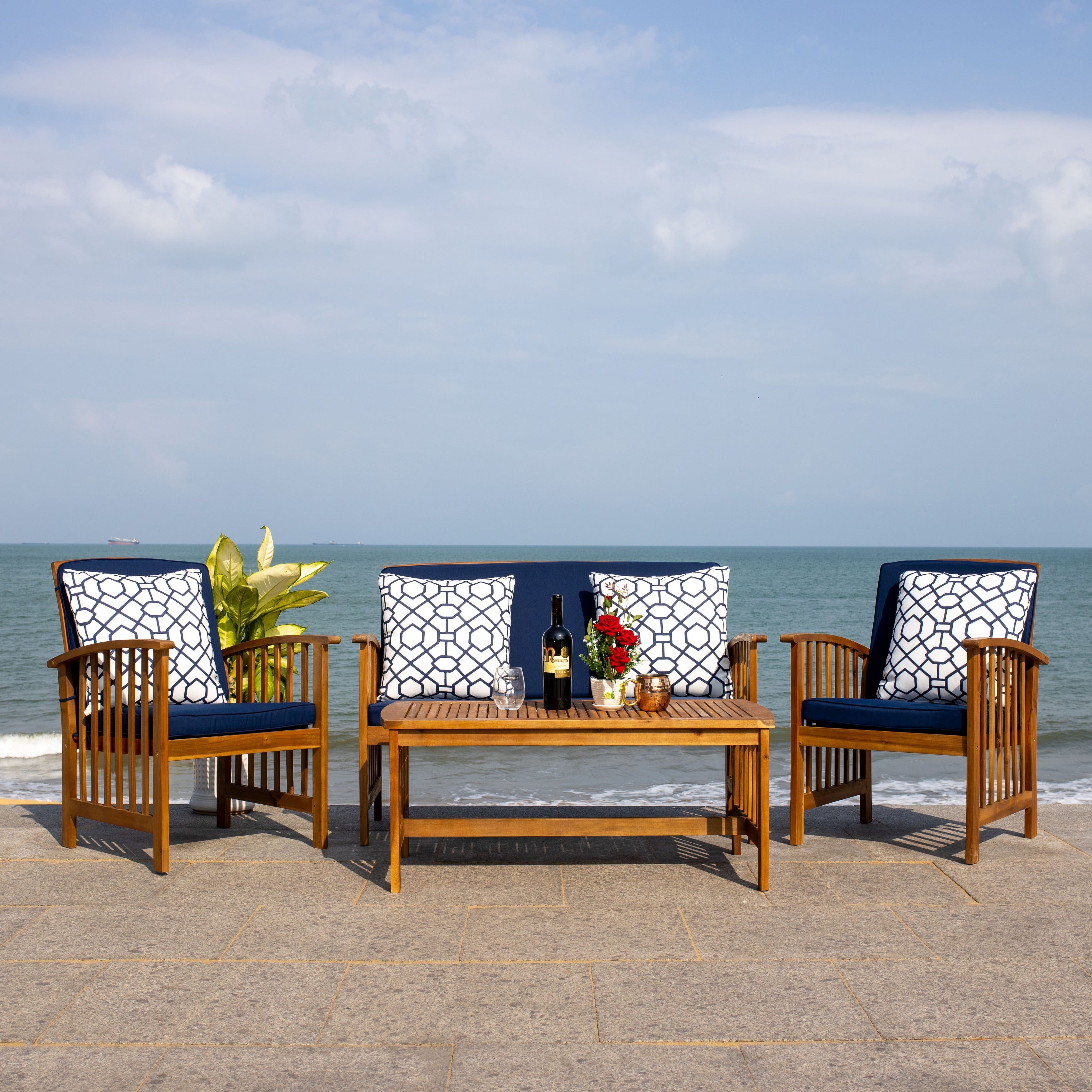Ensemble de jardin Yuliana 4 pièces SAFAVIEH - 47 L x 33 P x 26 H