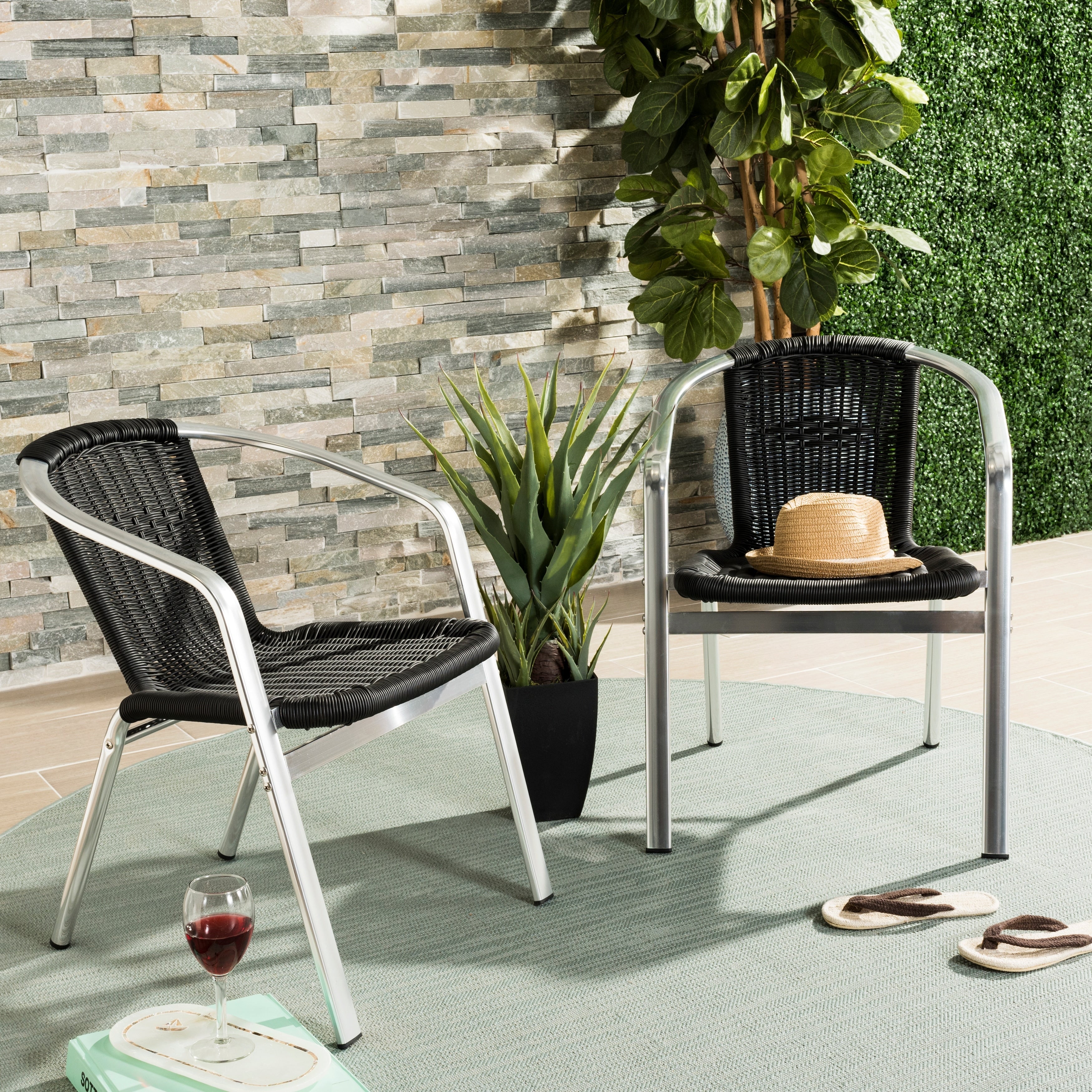 Chaises empilables d'intérieur et d'extérieur SAFAVIEH Shelia (lot de 2) - 22 L x 23 P x 28 H
