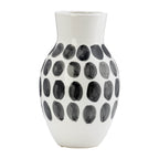 Vase abstrait en céramique blanc et à pois de Sagebrook Home