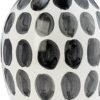 Vase abstrait en céramique blanc et à pois de Sagebrook Home