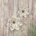 Sculpture murale contemporaine en métal représentant une fleur de lotus de Sagebrook Home