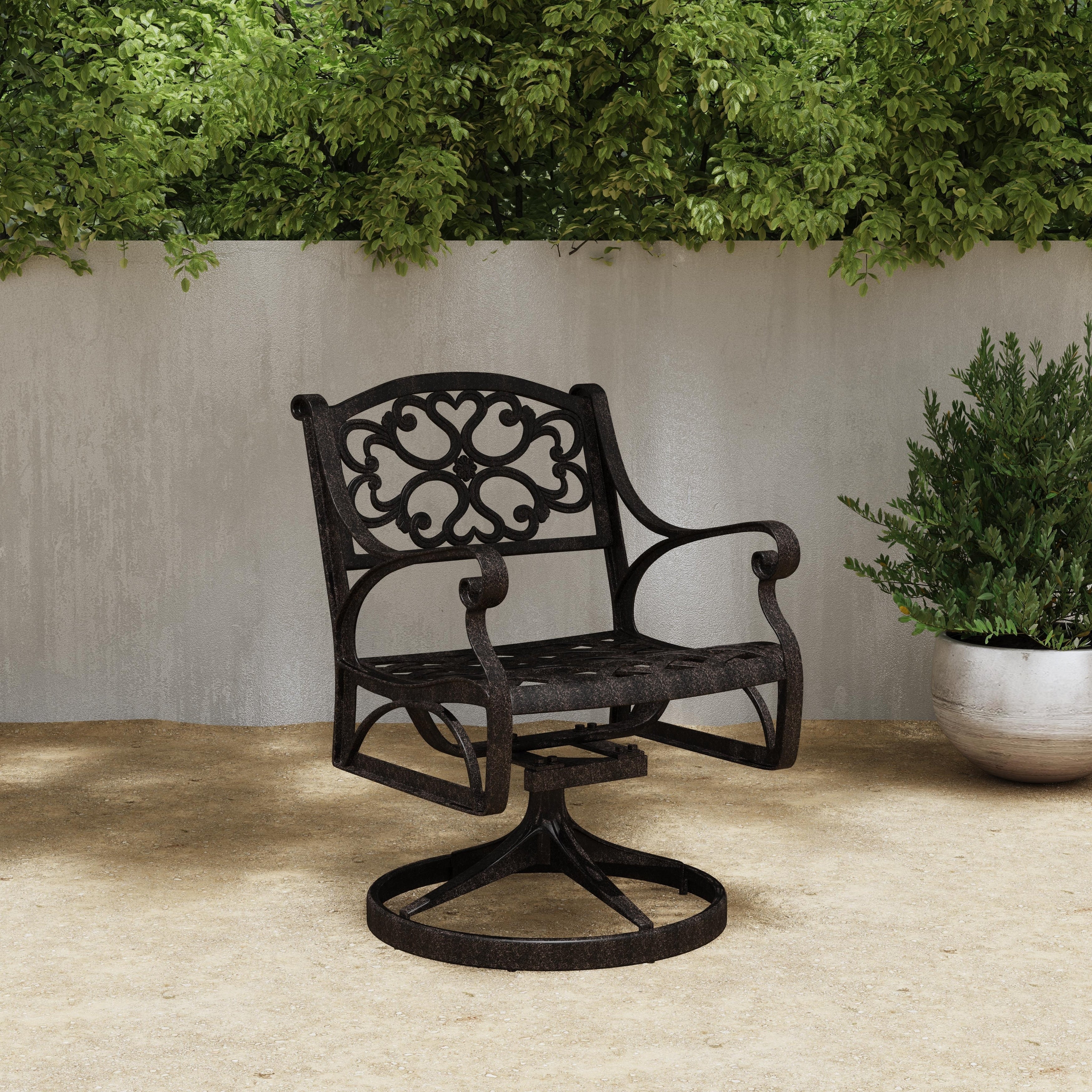 Ensemble de salle à manger d'extérieur Sanibel en fonte d'aluminium, 7 pièces, avec table ovale et 6 chaises pivotantes, par Homestyles