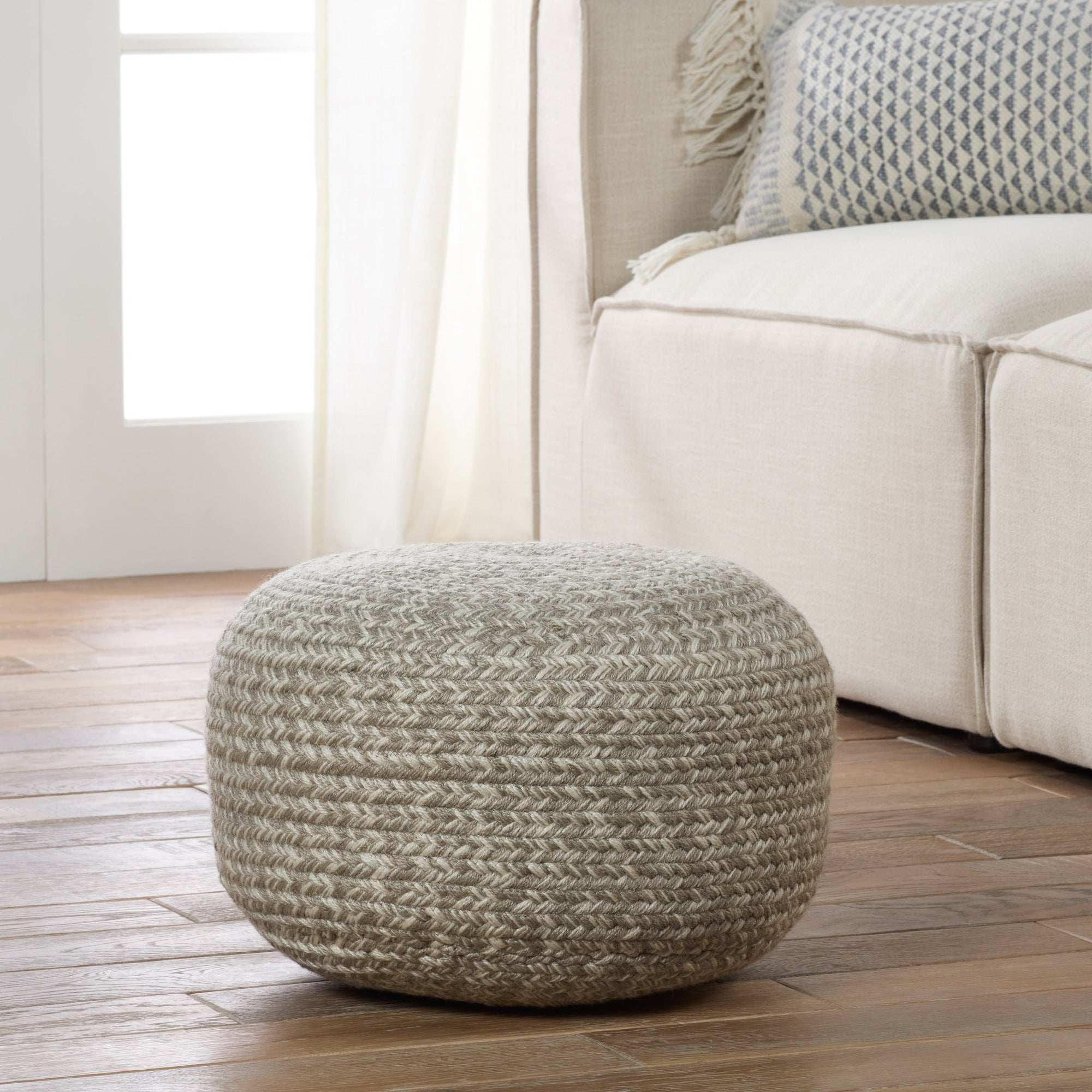 Jaipur Living Saba Solar Round Indoor/Outdoor Polyester Pouf Ottoman/Foot Stool - 18X18X12