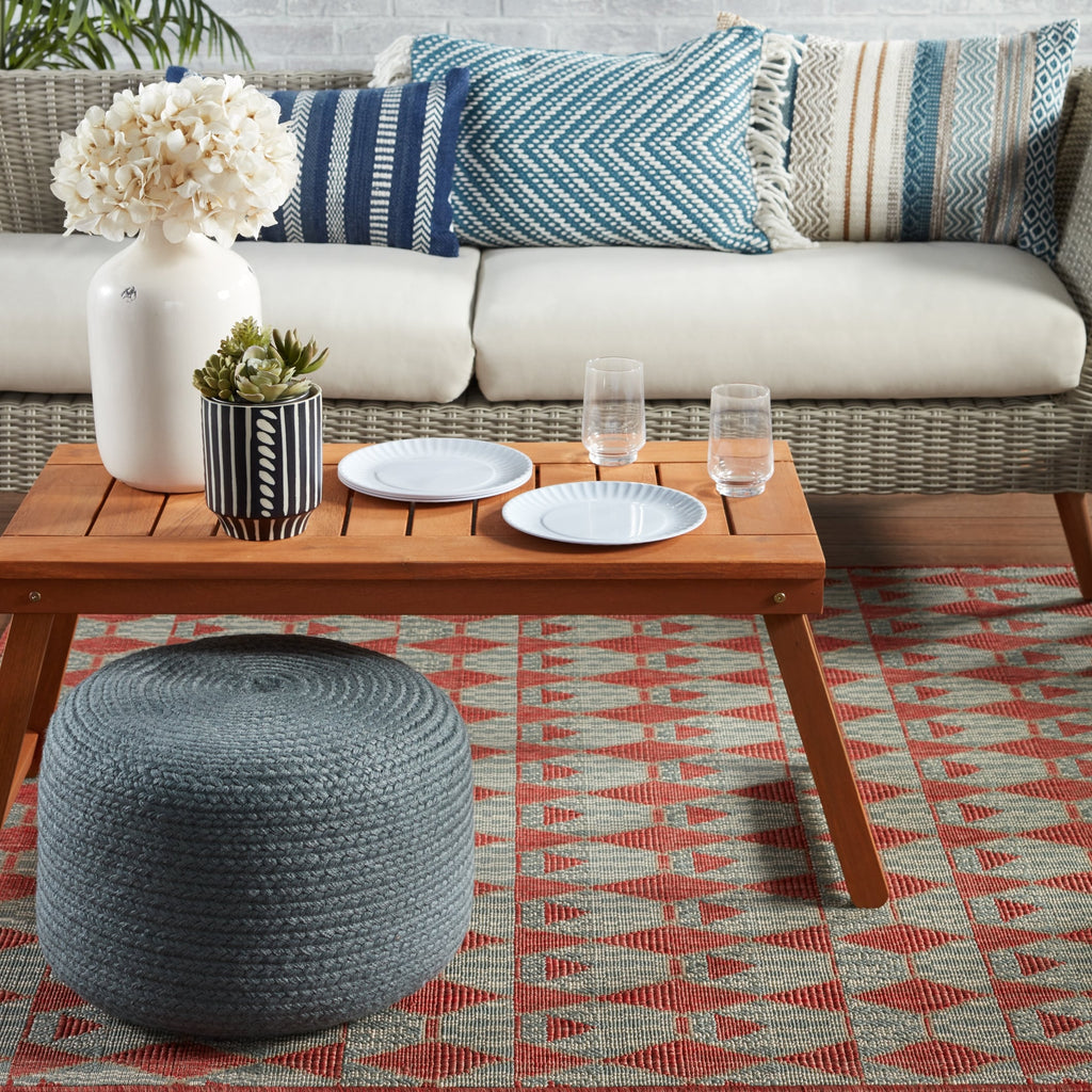 Jaipur Living Saba Solar Round Indoor/Outdoor Polyester Pouf Ottoman/Foot Stool - 18X18X12