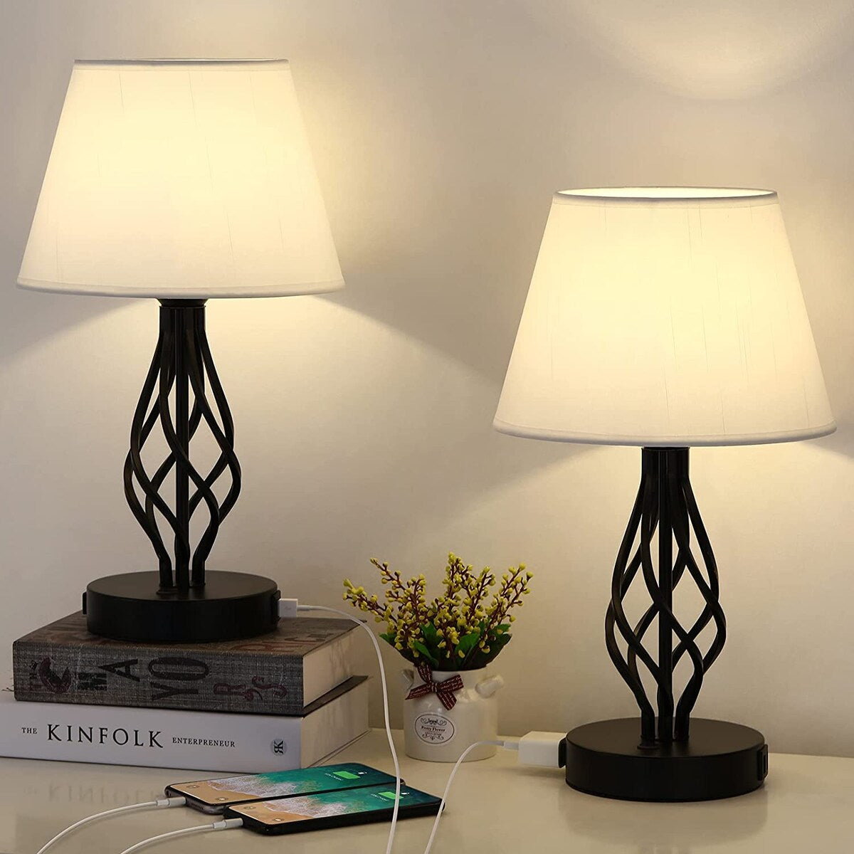 Lot de 2 lampes de chevet avec deux ports de charge USB et une prise secteur