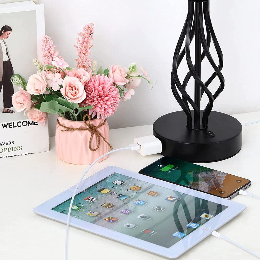 Lot de 2 lampes de chevet avec deux ports de charge USB et une prise secteur