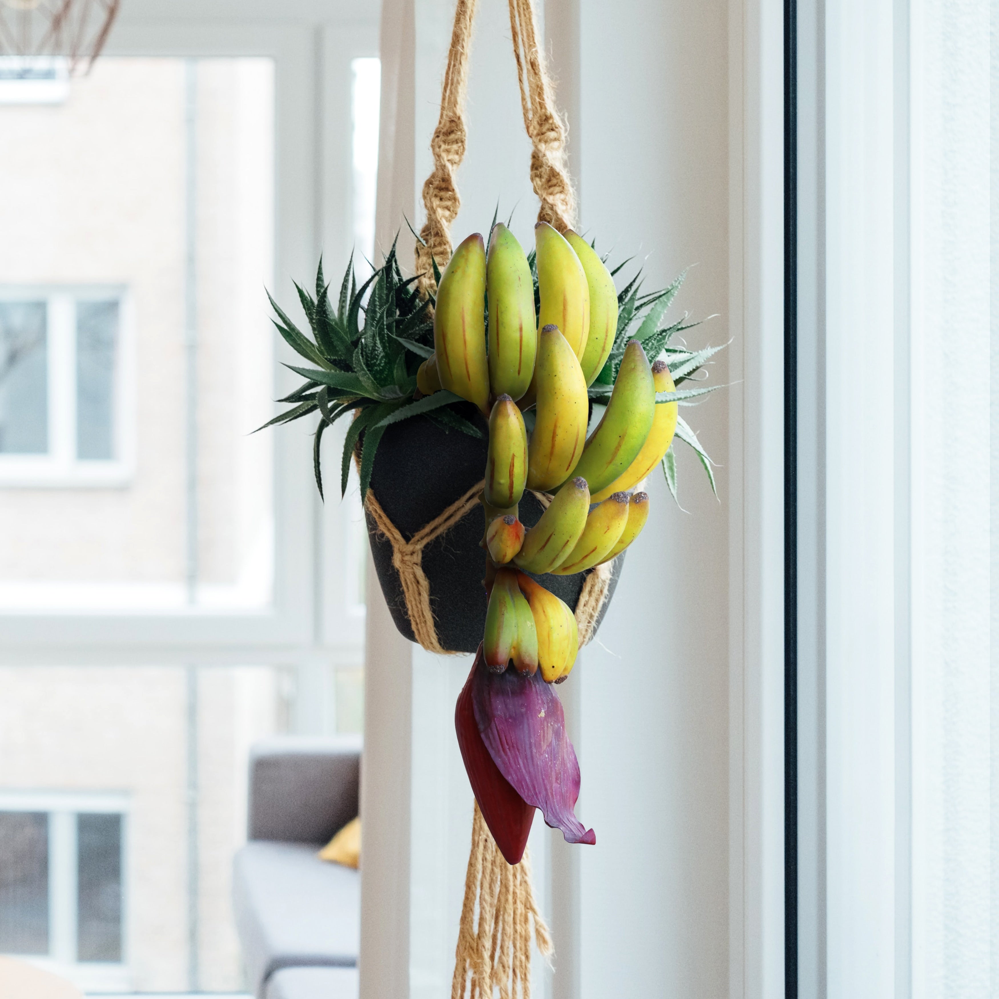 Lot de 2 grappes de bananes artificielles, décoration de fruits, pièce d'accent, 11 po - 11 po L x 4 po l x 4,5 po DP