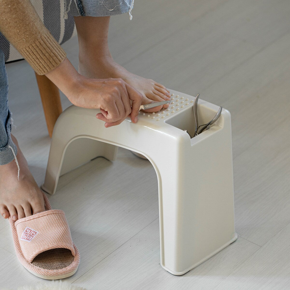 Repose-pieds de douche, tabouret de bain blanc pour se raser les jambes, repose-pieds de spa, tabouret de douche avec rangement