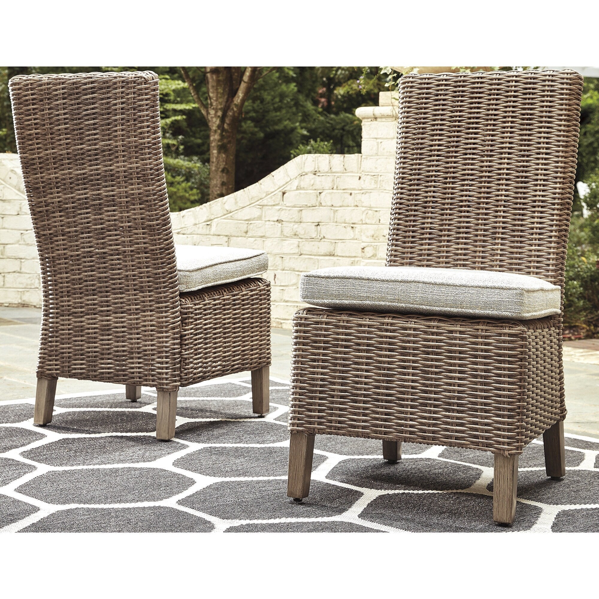 Ensemble de salle à manger d'extérieur beige Signature Design by Ashley Beachcroft, 7 pièces - 84,25 L x 42,25 P x 29,25 H
