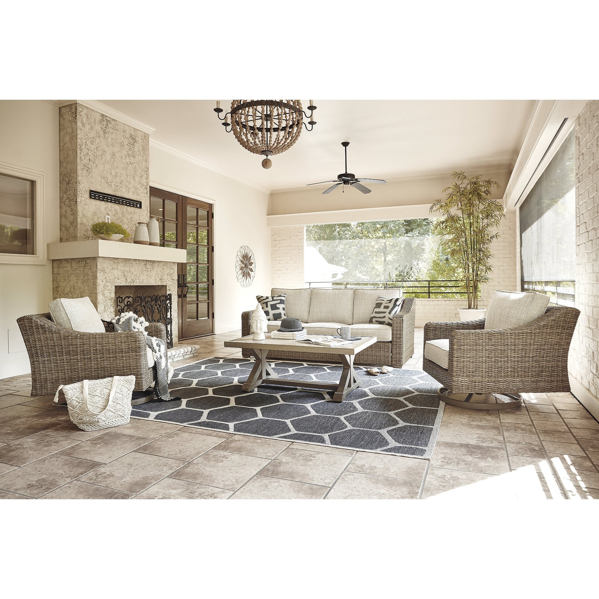 Ensemble de conversation d'extérieur 4 pièces Signature Design by Ashley Beachcroft marron/beige - 82,25 L x 37,75 P x 34,63 H