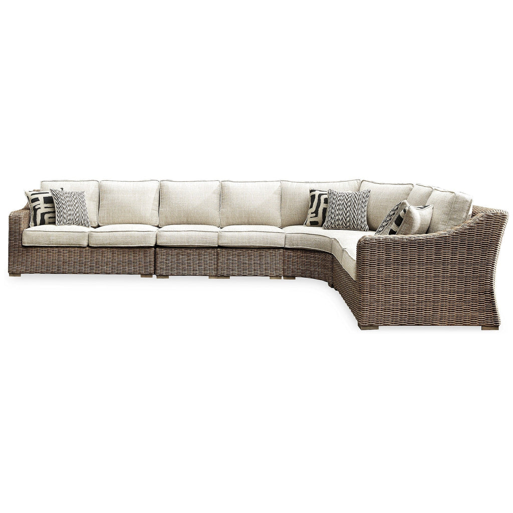 Ensemble de 8 sièges d'extérieur Signature Design by Ashley Beachcroft marron/beige - 107 L x 37,75 P x 34,63 H