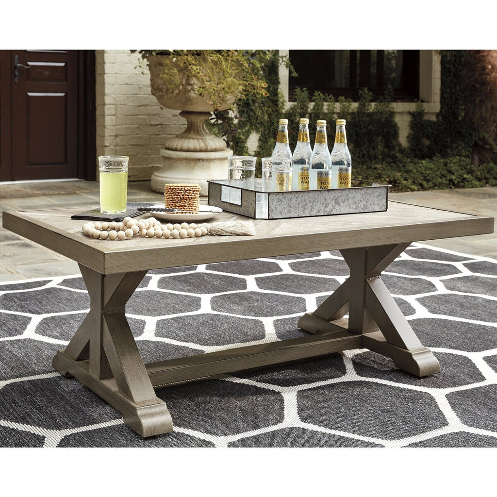 Canapé Beachcroft Nuvella marron/beige avec table basse et table d'appoint - 83 L x 37 P x 36 H