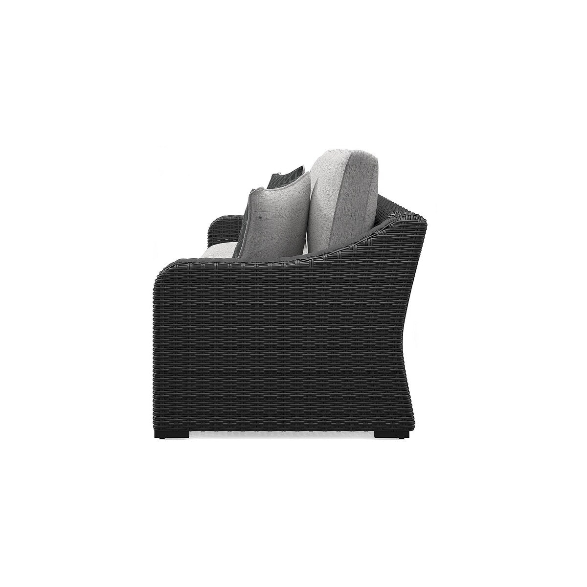 Canapé d'extérieur Signature Design by Ashley Beachcroft et 2 chaises avec table basse