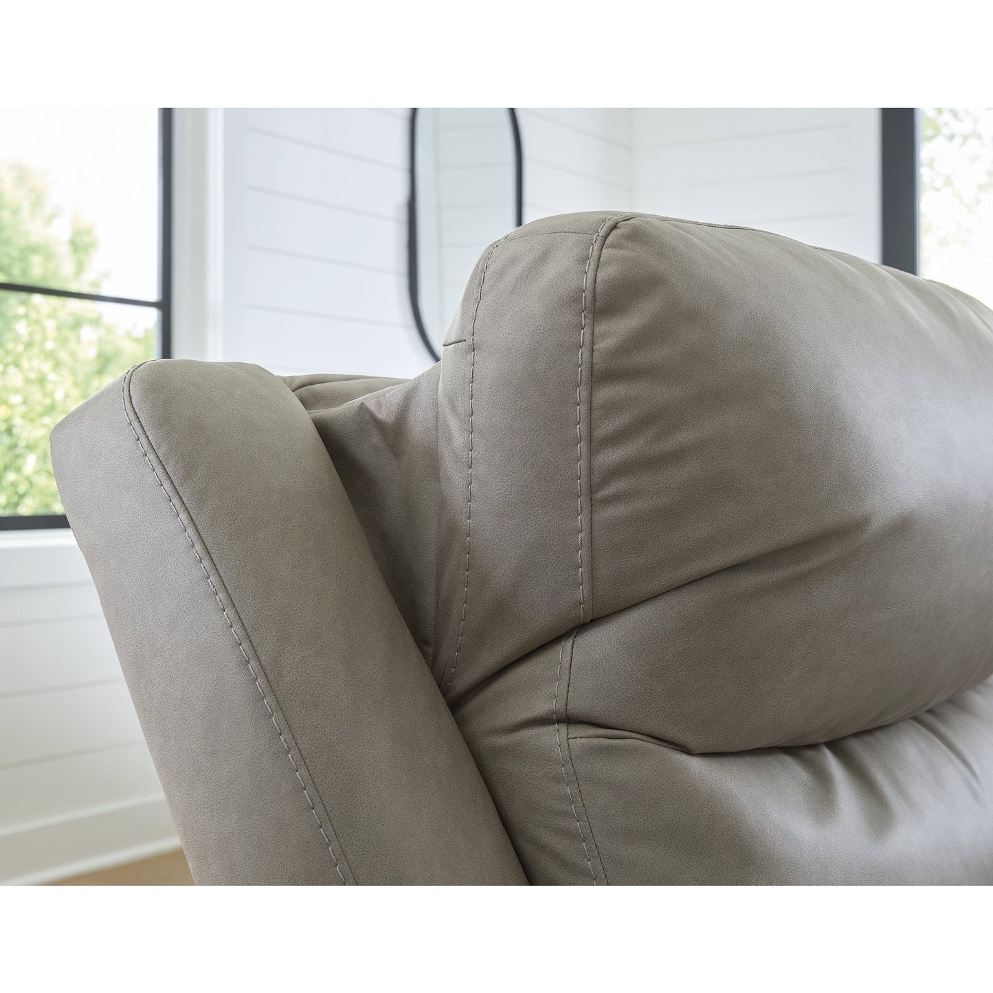 Canapé sectionnel inclinable électrique gris Signature Design by Ashley Brannigan, 3 pièces - 112 L x 41 P x 42 H