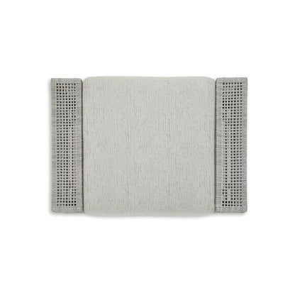 Ottoman d'extérieur gris Signature Design by Ashley Seton Creek avec coussin - 35,13 L x 24,5 P x 19 H