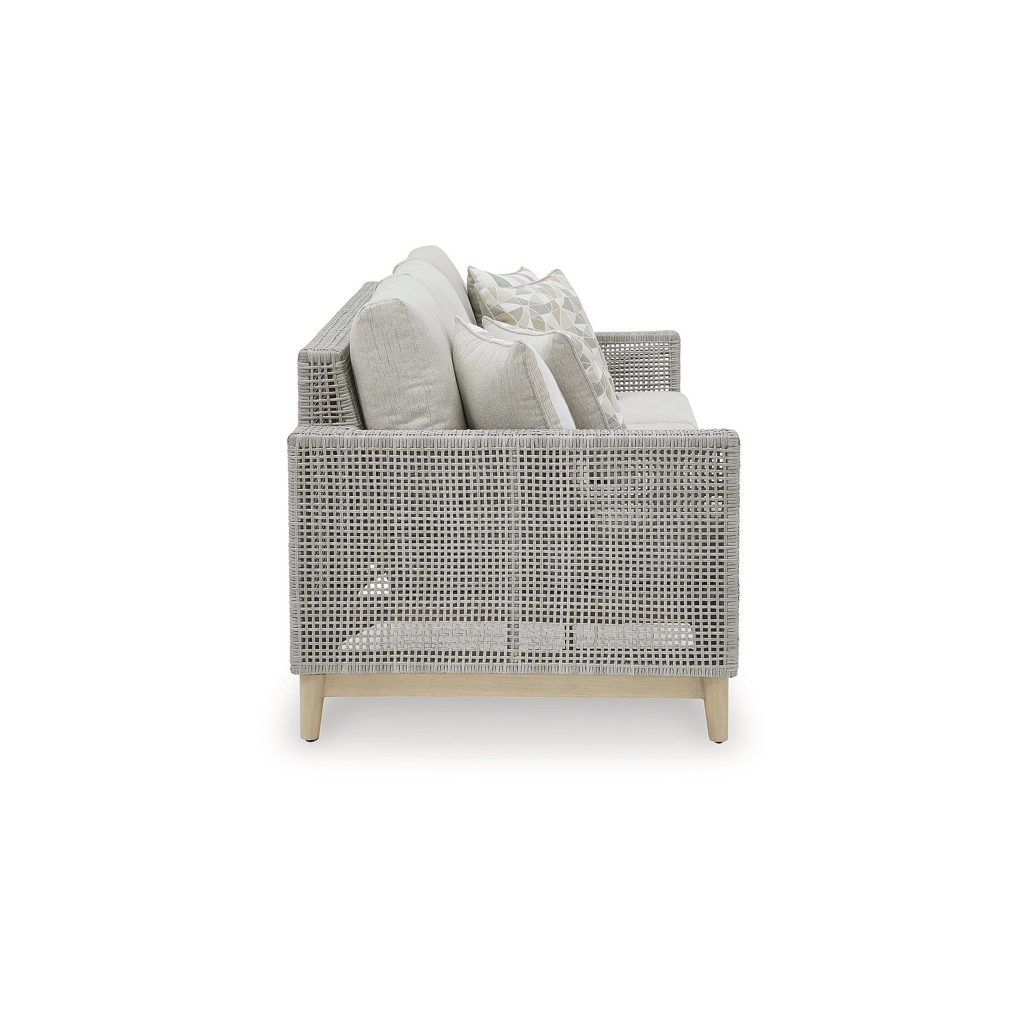 Canapé d'extérieur gris Seton Creek Signature Design by Ashley avec coussin - 82,63 L x 36,25 P x 35,88 H