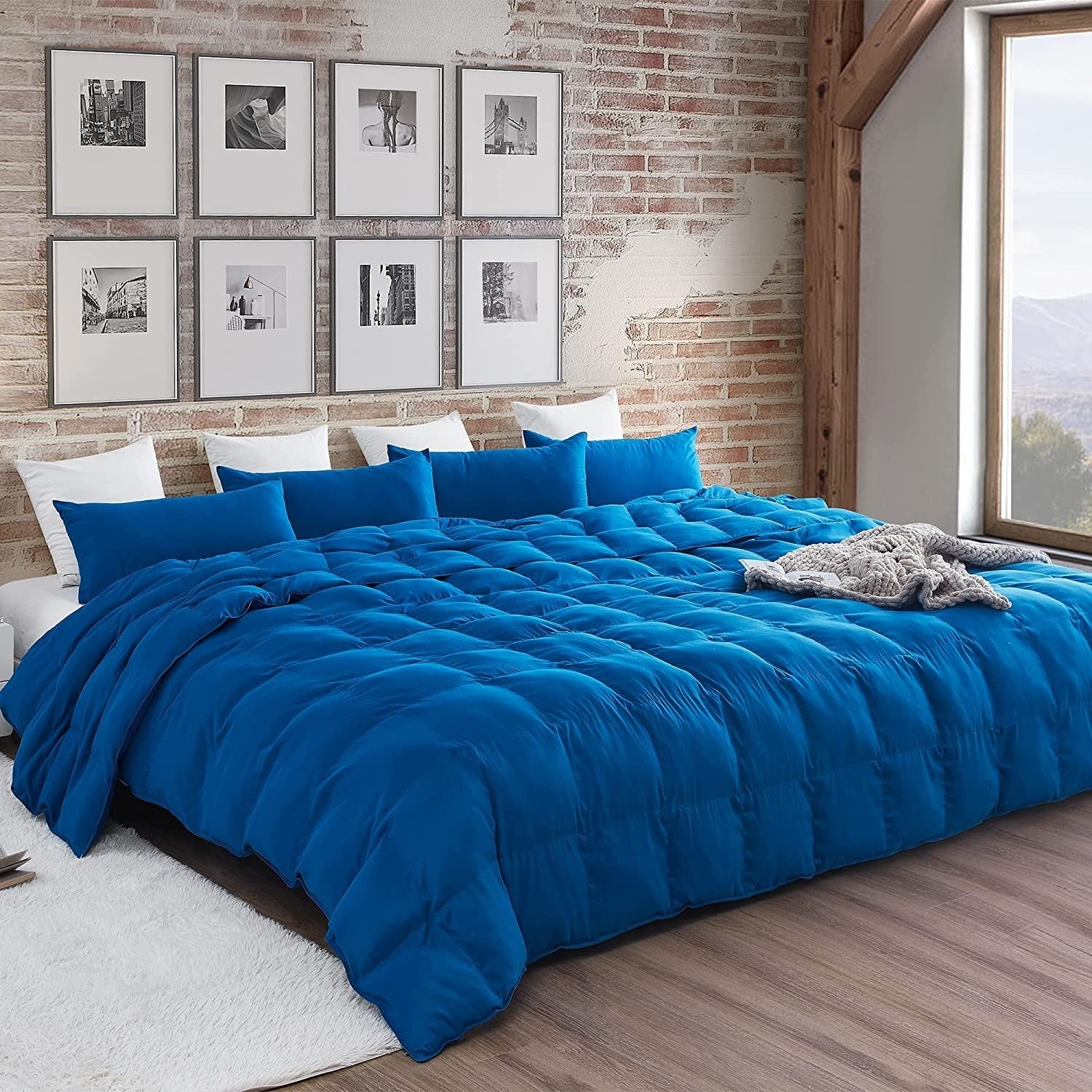 Parure de lit Snorze® Cloud - Literie surdimensionnée Coma Inducer® en bleu véritable