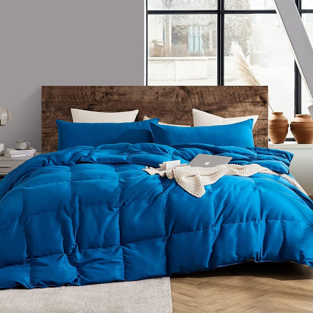 Parure de lit Snorze® Cloud - Literie surdimensionnée Coma Inducer® en bleu véritable
