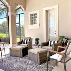 Ensemble de 5 chaises longues et poufs d'extérieur en osier pour patio