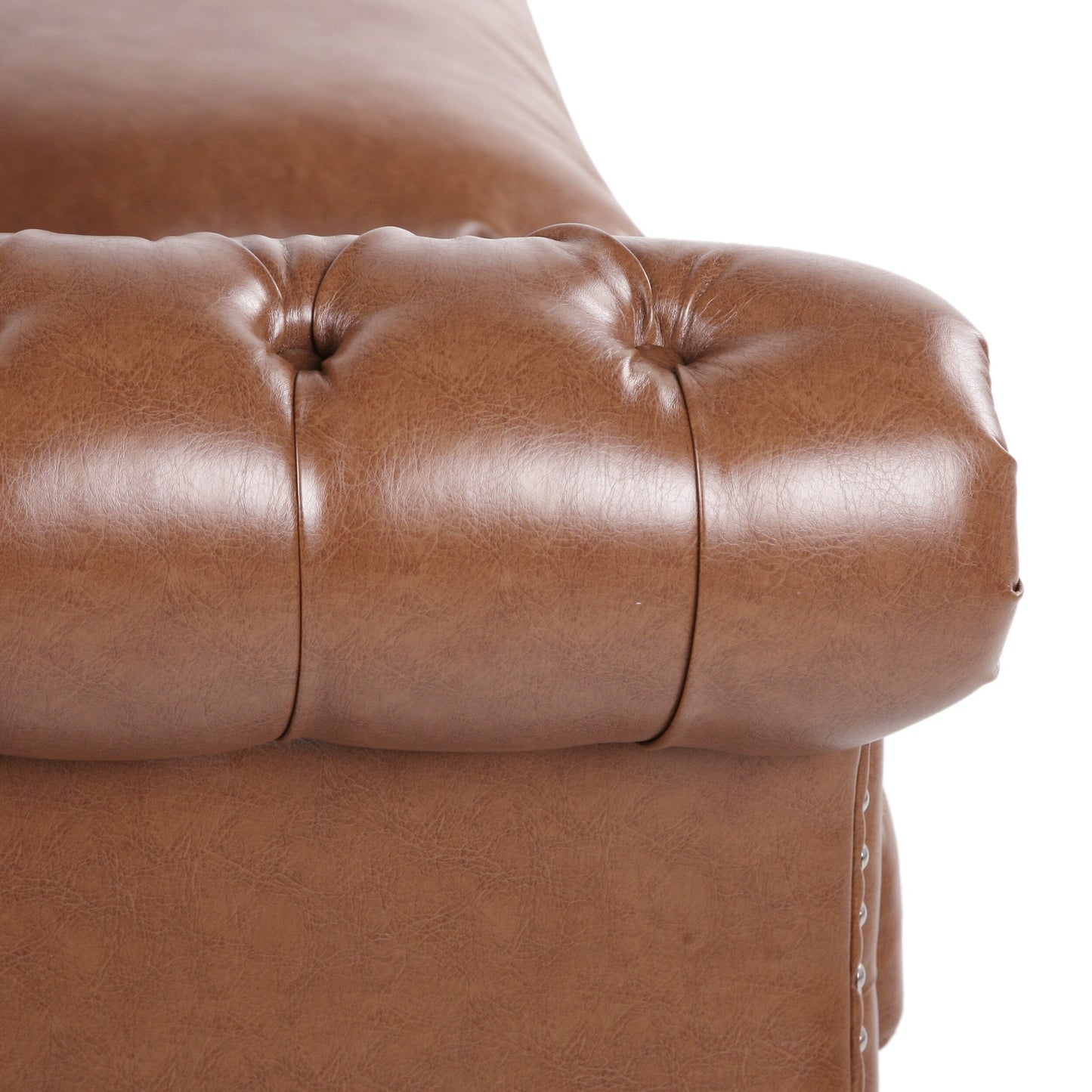 Canapé Chesterfield Somerville capitonné en similicuir avec accoudoirs en volutes par Christopher Knight Home