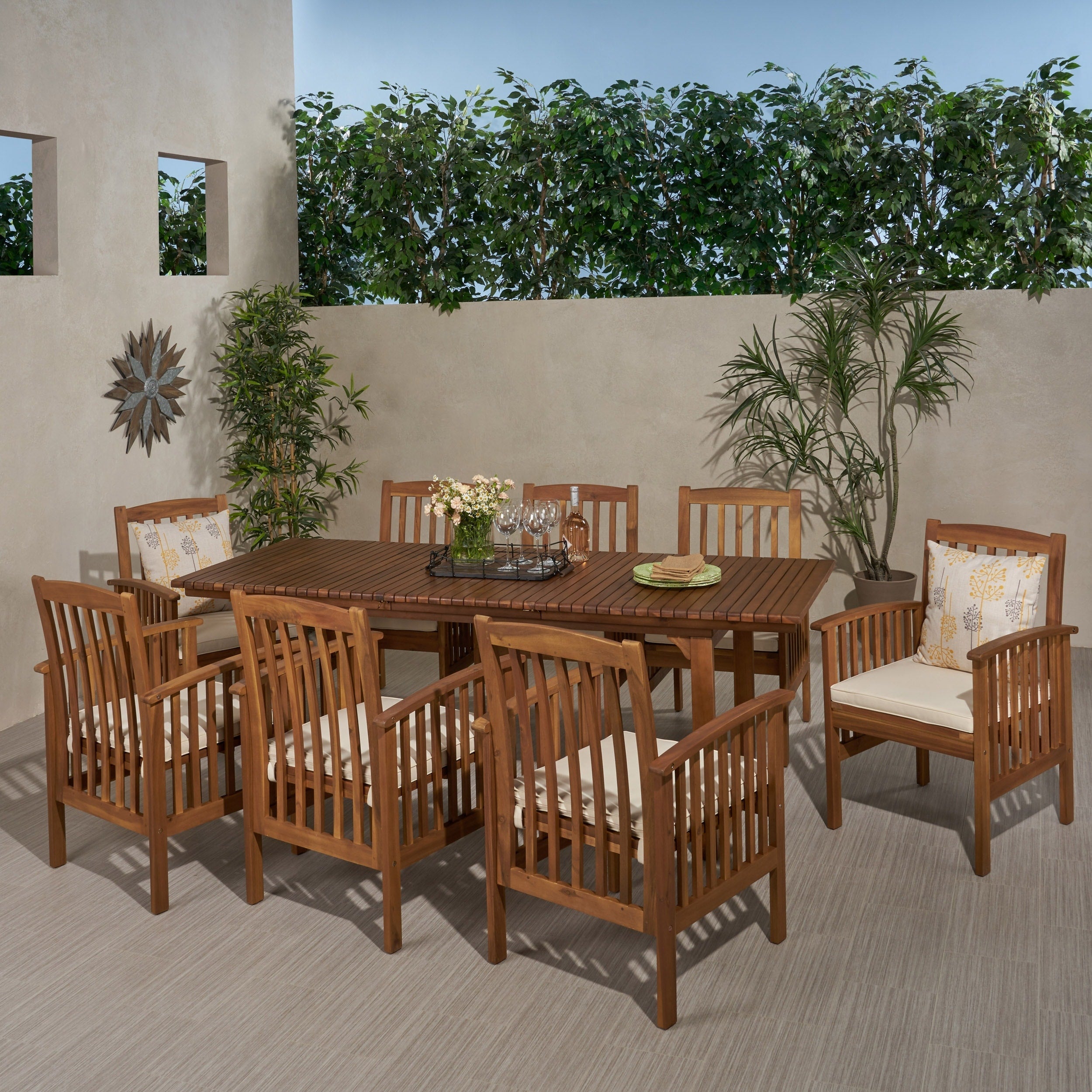 Ensemble de salle à manger d'extérieur extensible Sorrento en bois d'acacia, 9 pièces, par Christopher Knight Home