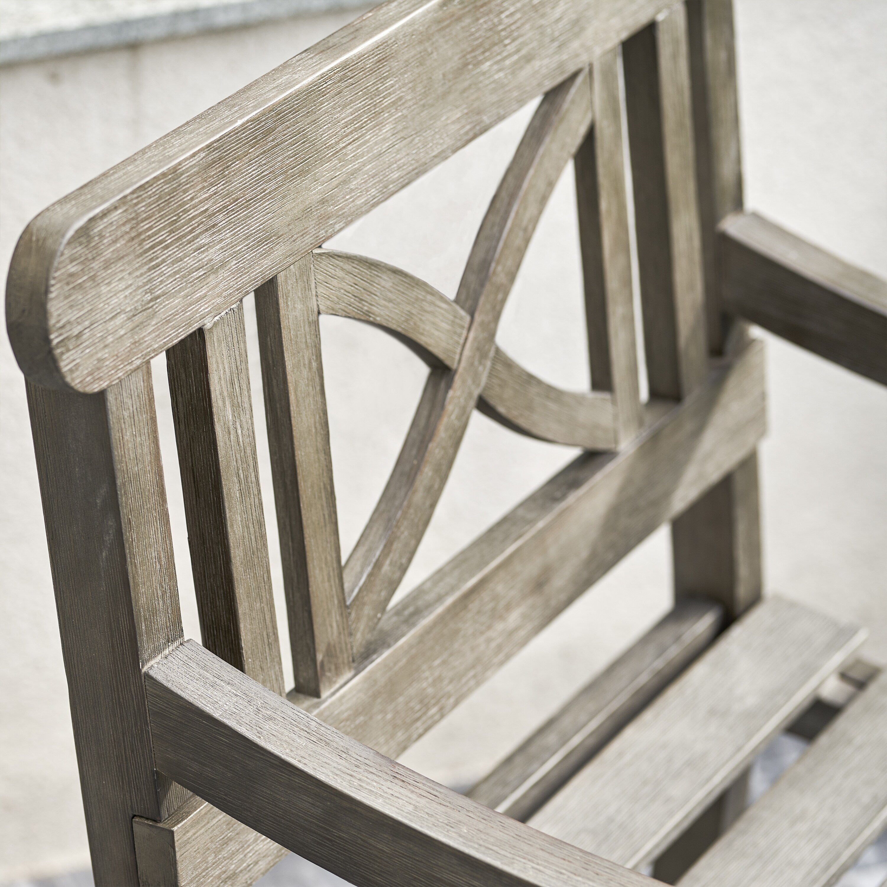 Ensemble de salle à manger de patio 5 pièces en bois gris délavé de style ferme Stefanos