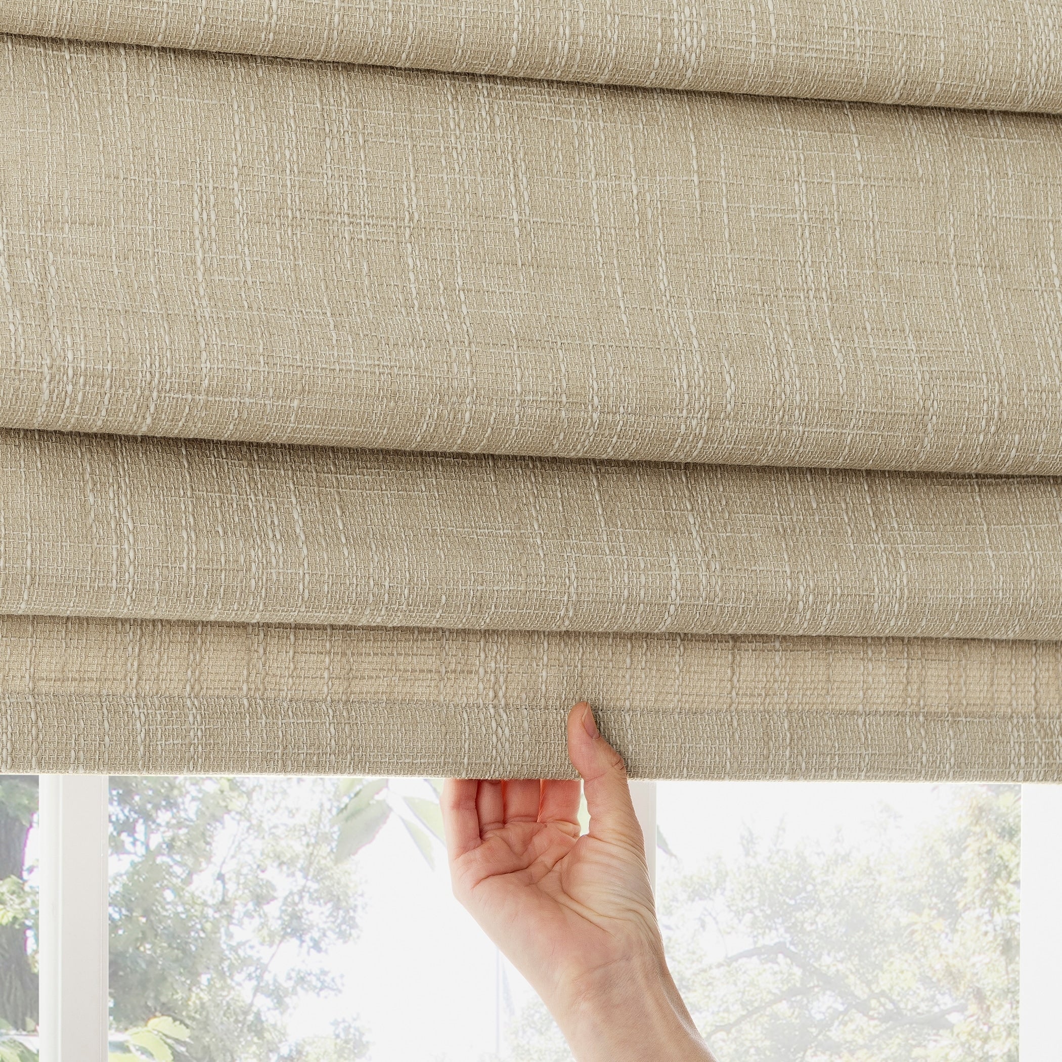 Store romain texturé sans fil Sun Zero Pryer, occultant total