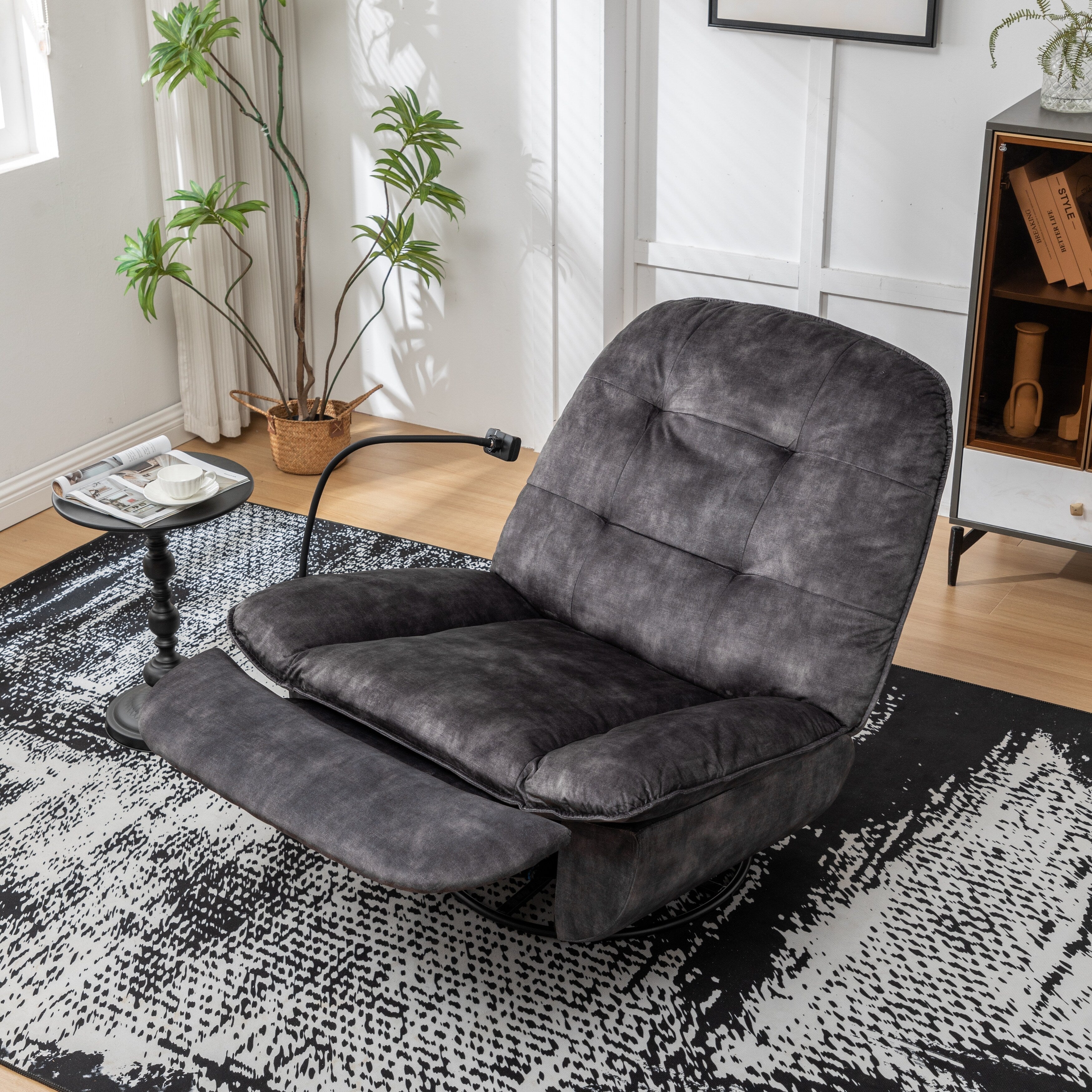 Fauteuil inclinable pivotant et coulissant par GDFStudio