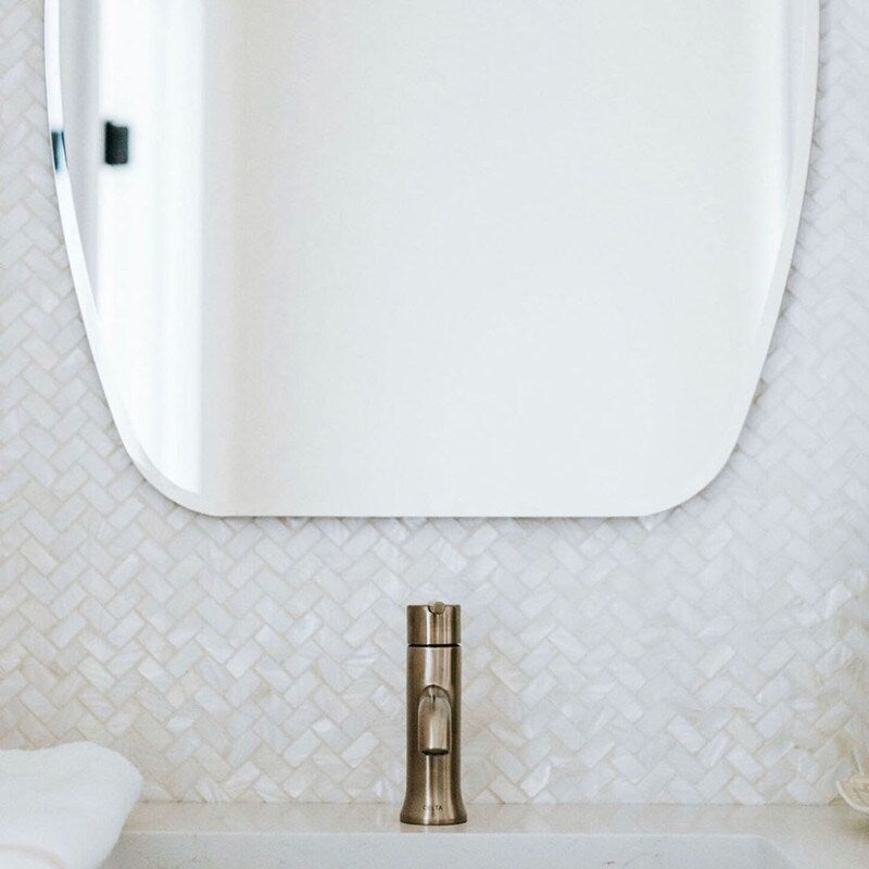 Miroir de salle de bain ovale moderne sans cadre de Sydney