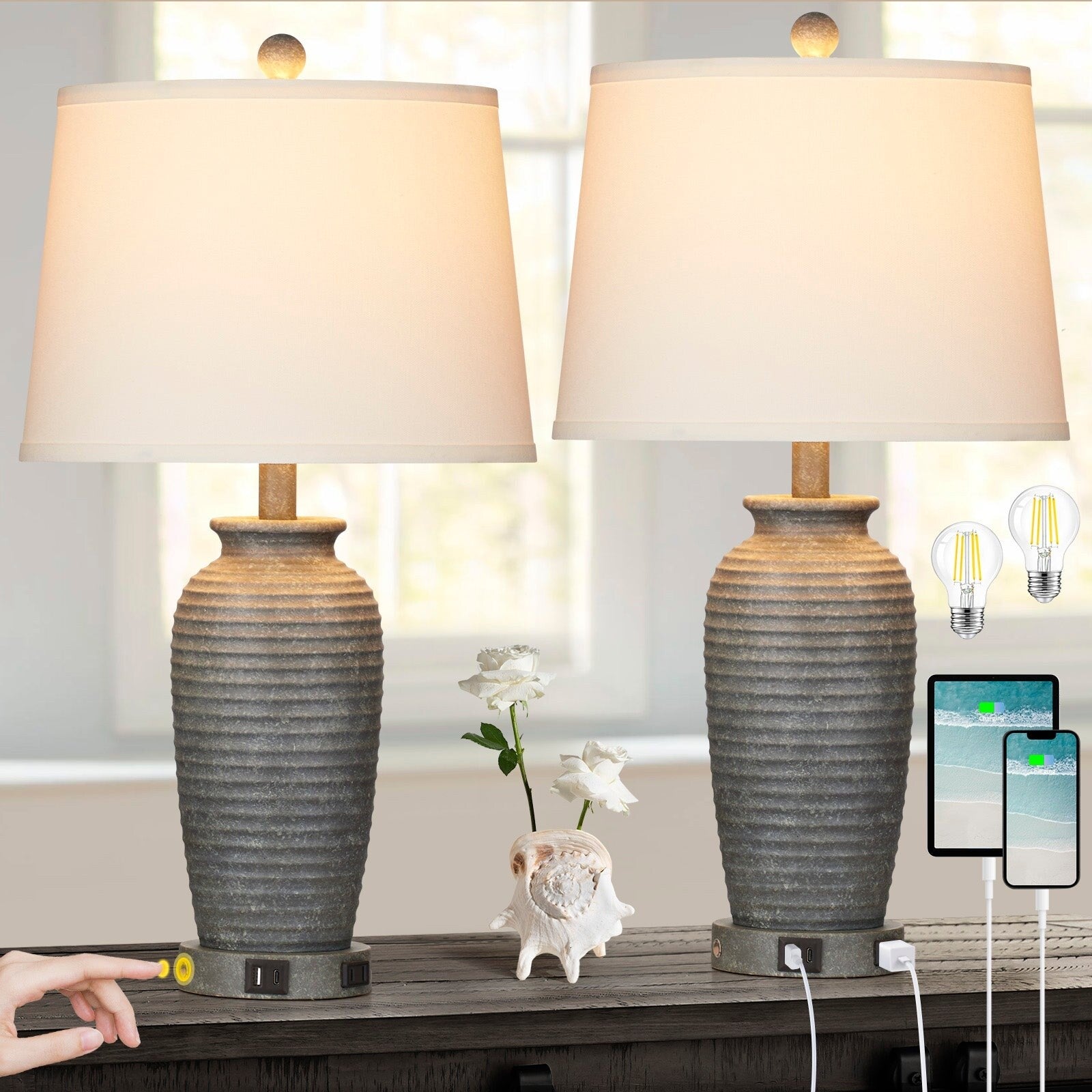 Lampes de table en résine grise avec variateur tactile à 3 positions, port de charge USB et prise secteur (lot de 2)