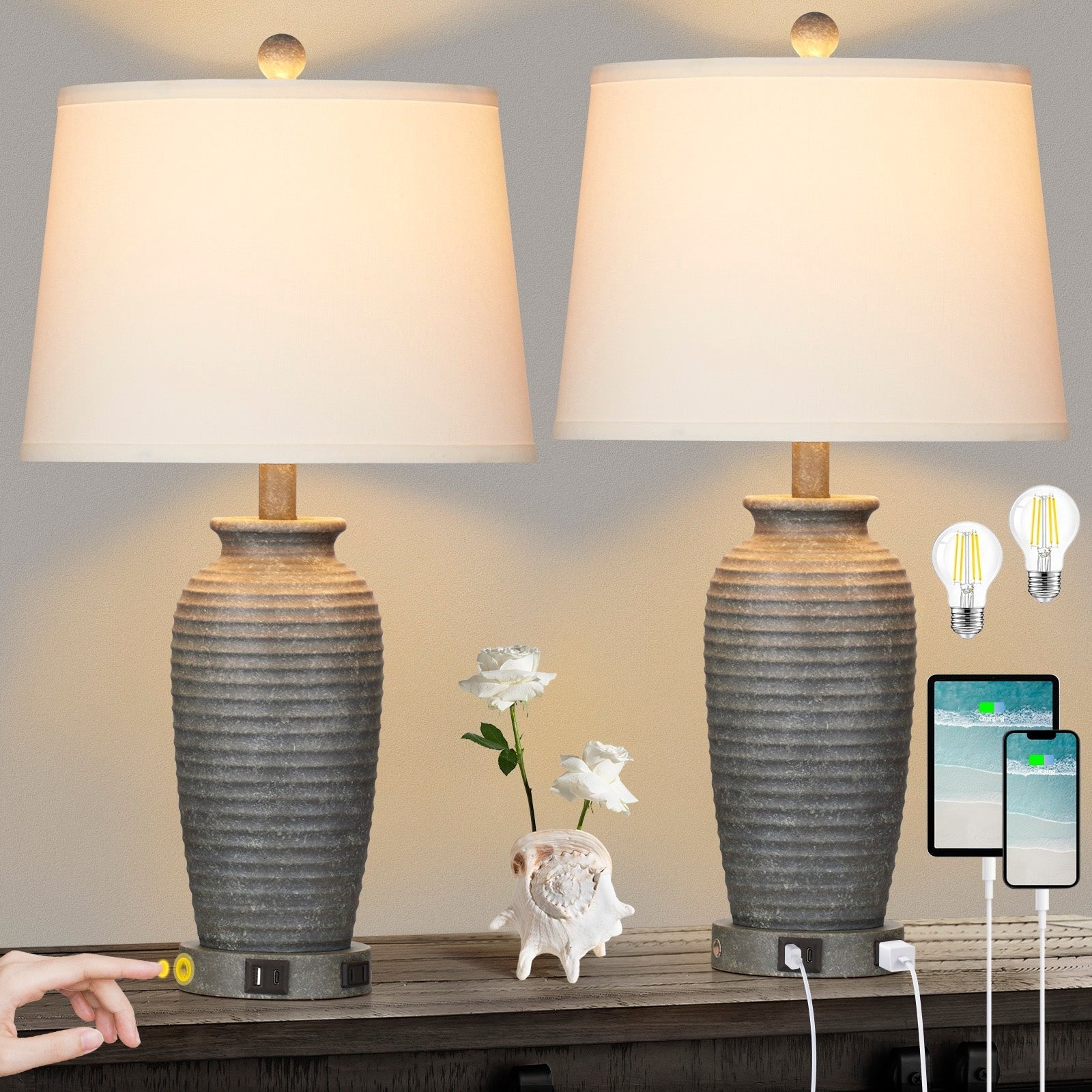 Lampes de table en résine grise avec variateur tactile à 3 positions, port de charge USB et prise secteur (lot de 2)